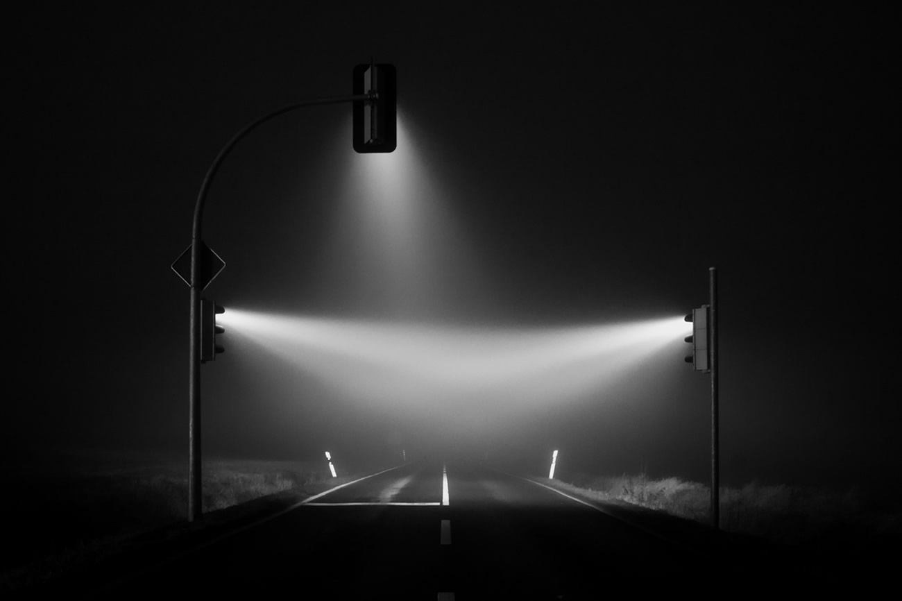 traffic lights black and white