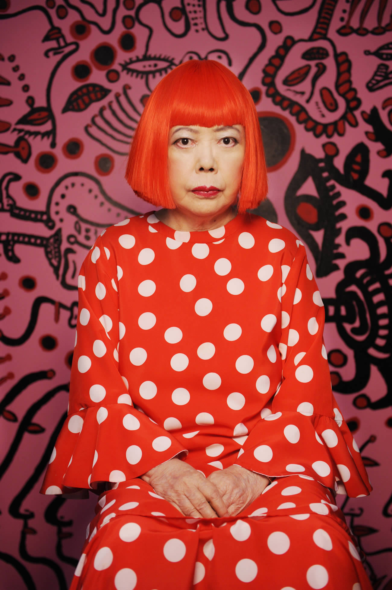 yayoi kusama portrait dots