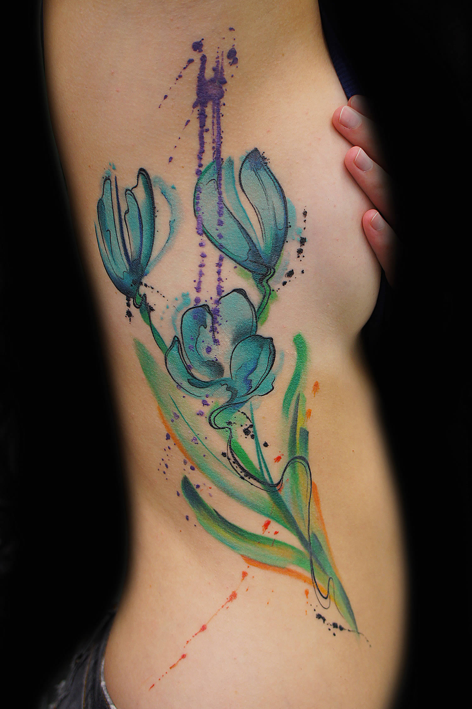 free form flowers tattoo by jay freestyle
