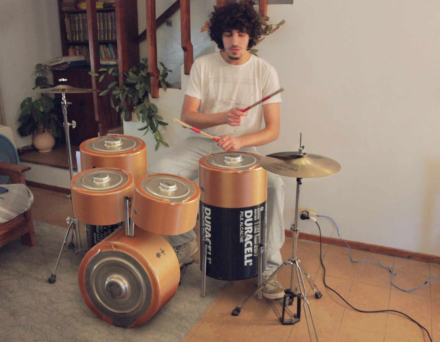 Martín De Pasquale battery illusion drum