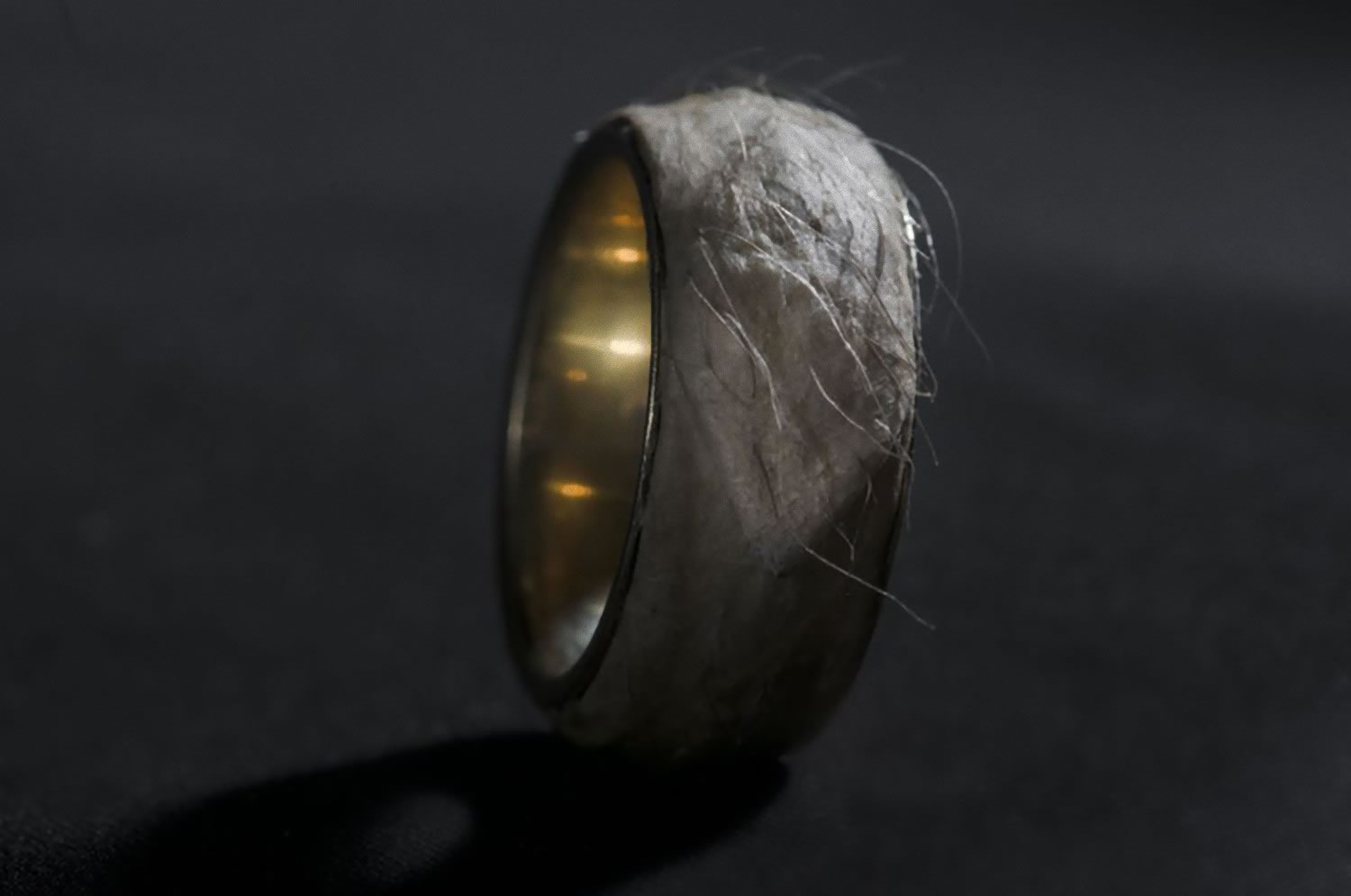 forget the knot, a ring by