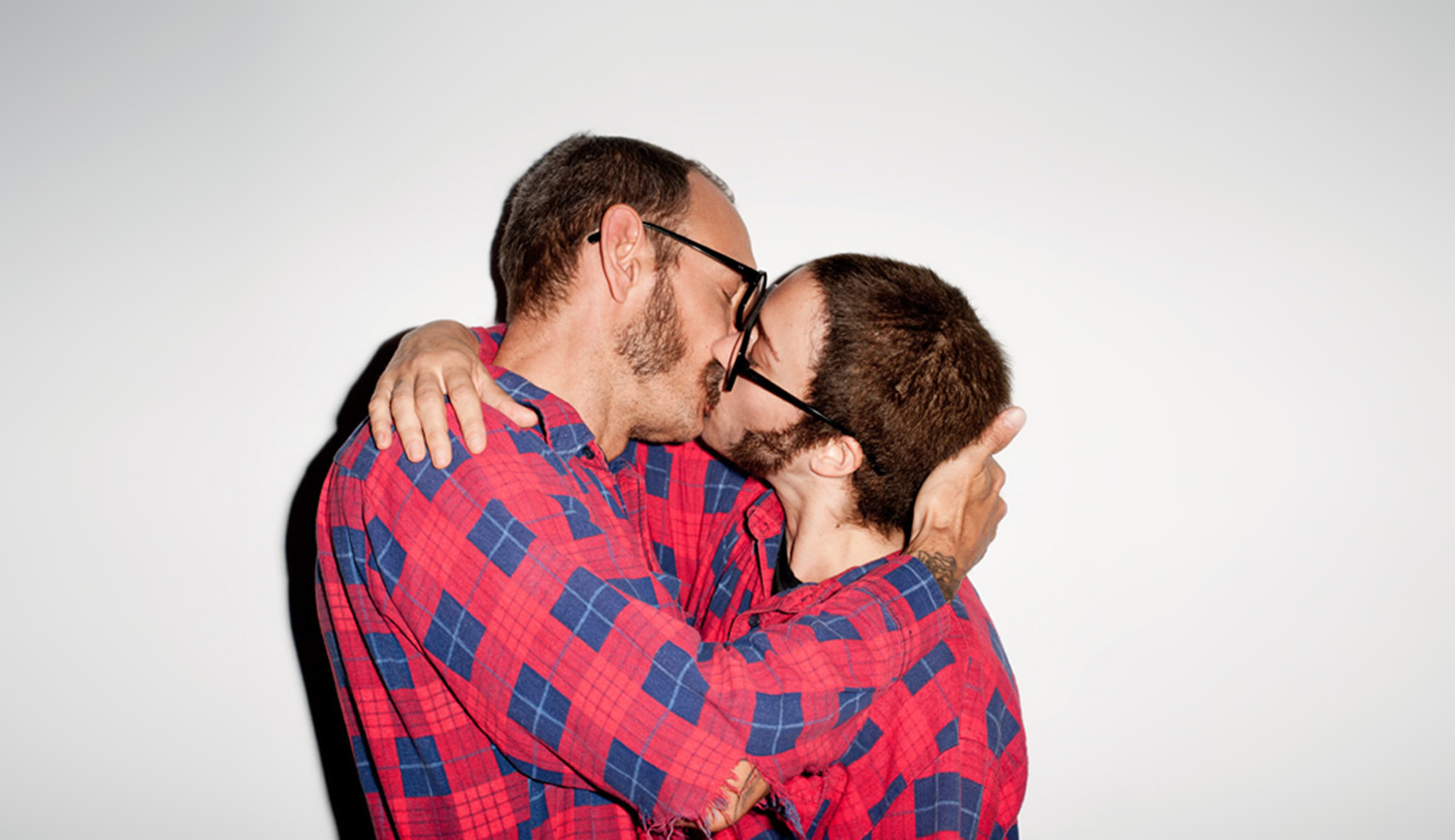 terry richardson kissing himself, photo