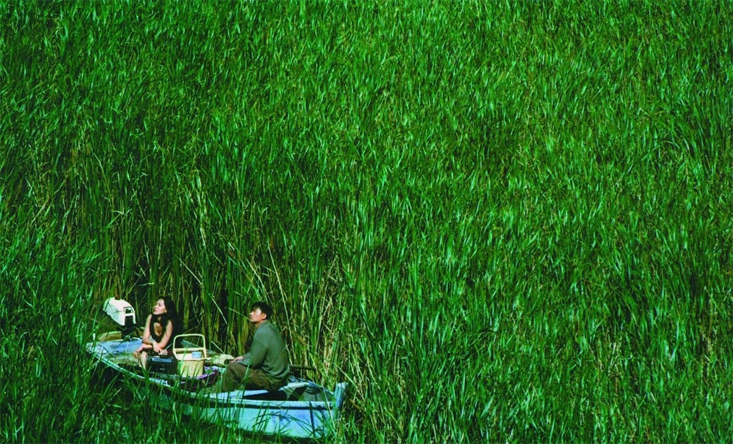 two people in boat in the movie The Isle, seom