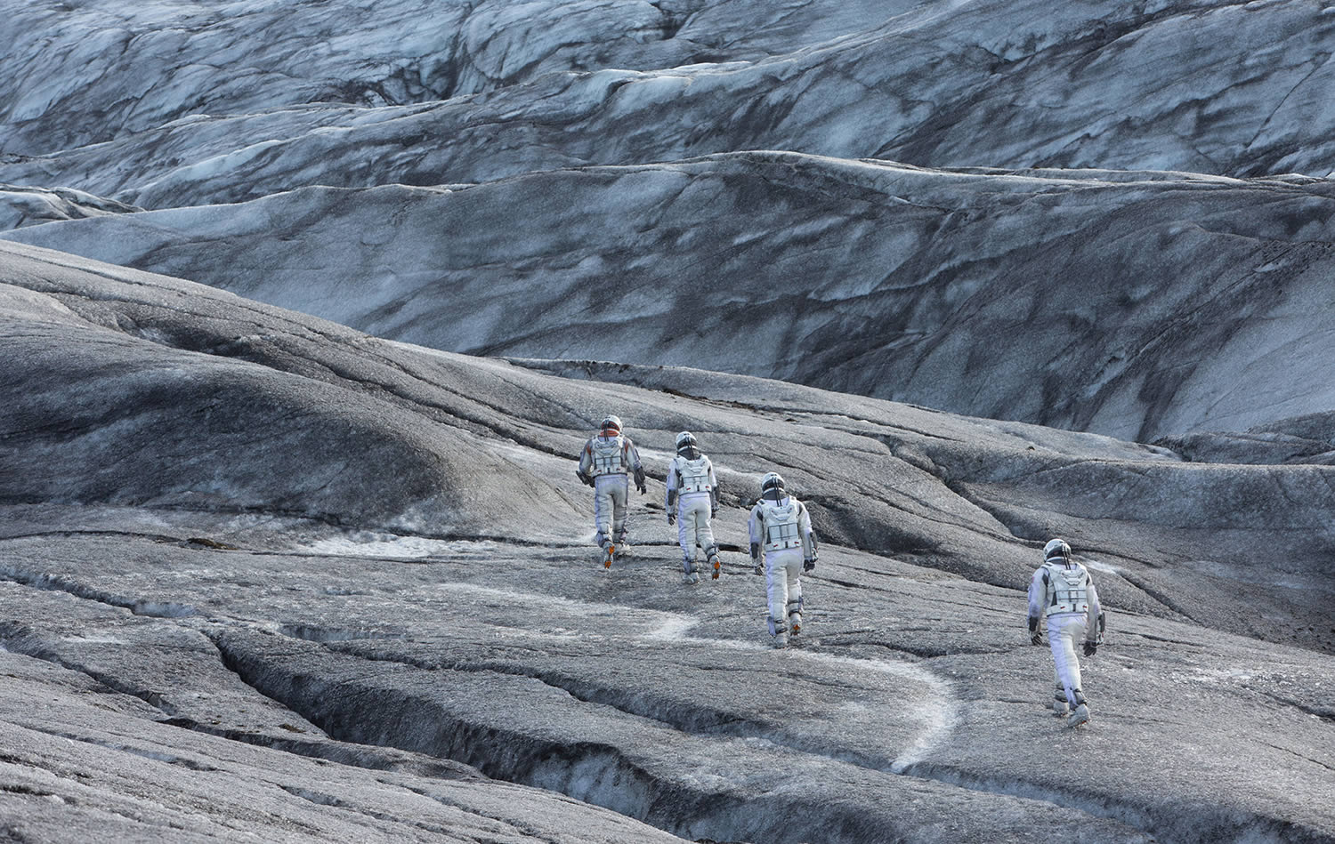 astronauts walking up hill in christopher nolan's interstellar