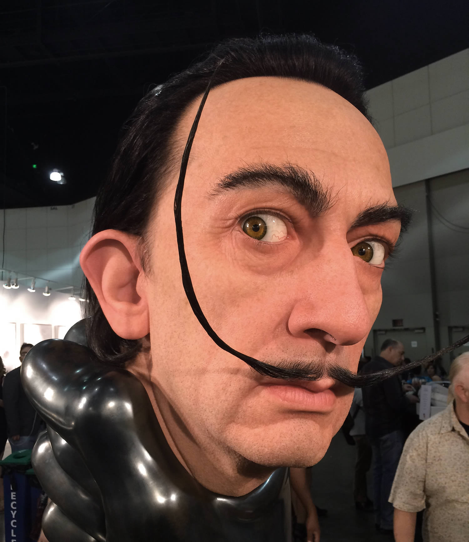 salvador dali, hyperrealist sculpture by Kazuhiro Tsuji