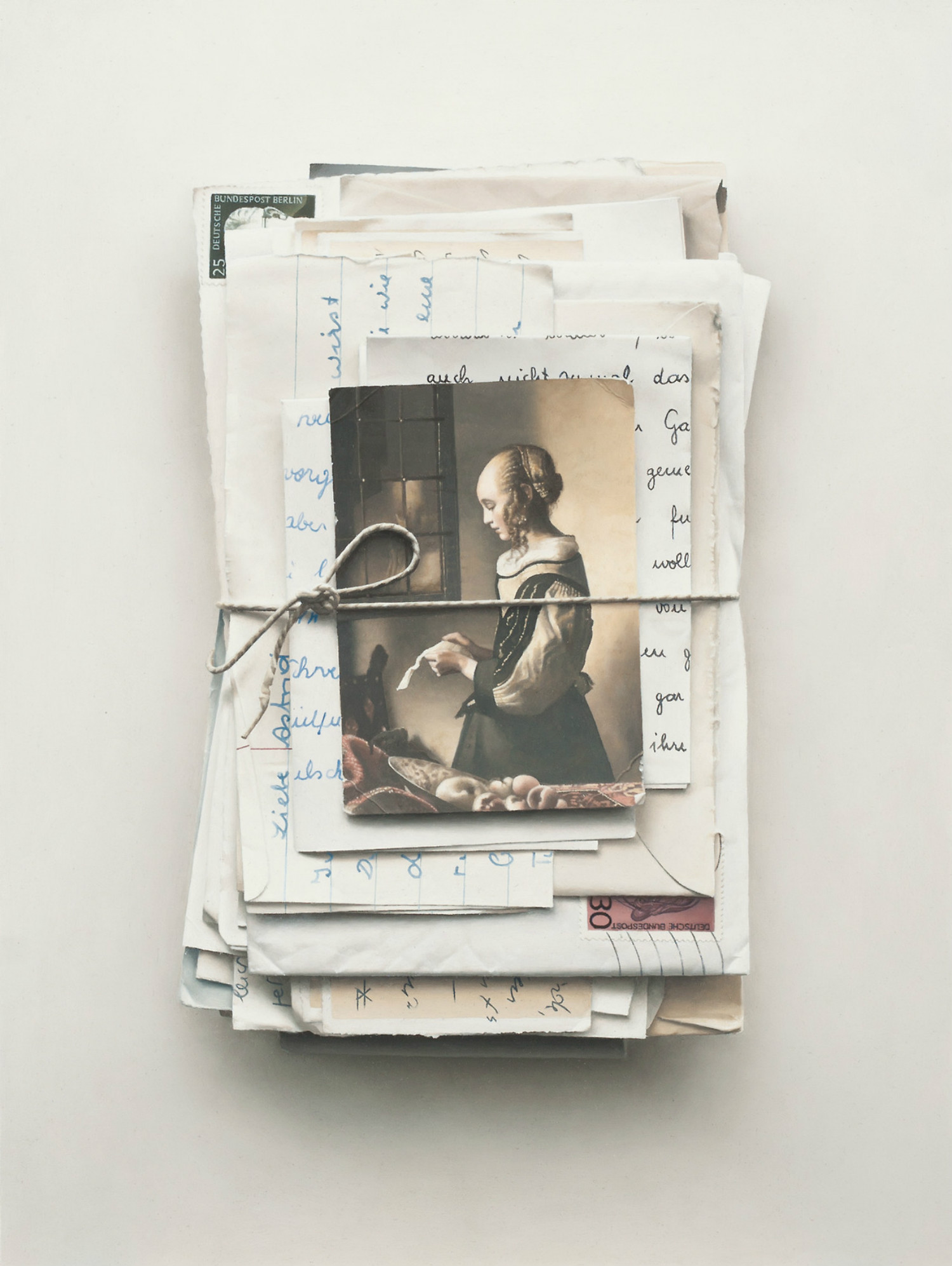 patrick kramer hyperrealist paintings old postcards