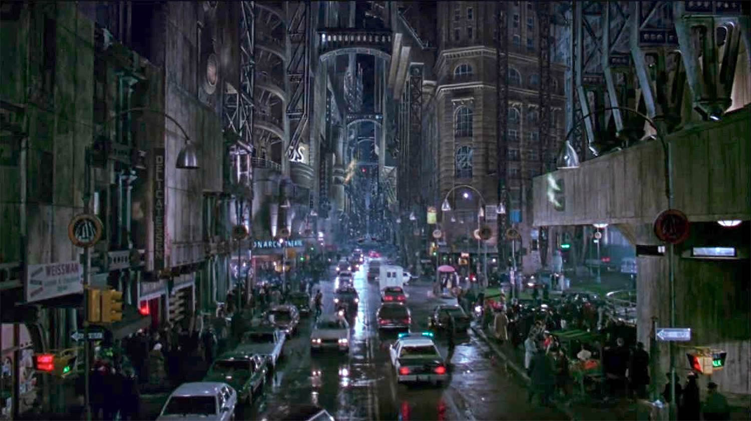 gotham city in batman returns. german expressionism influence, metropolisa