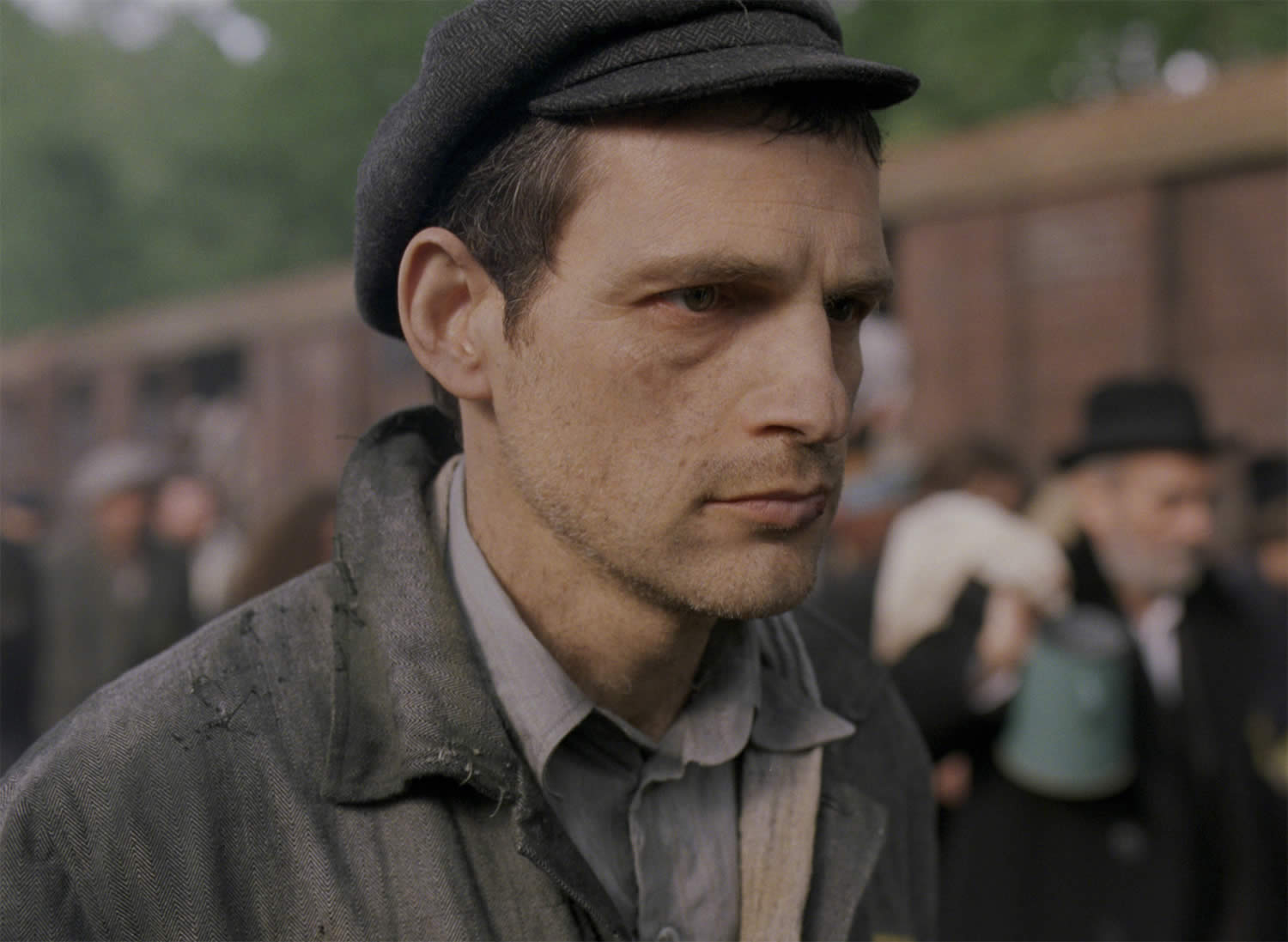 worker in son of saul