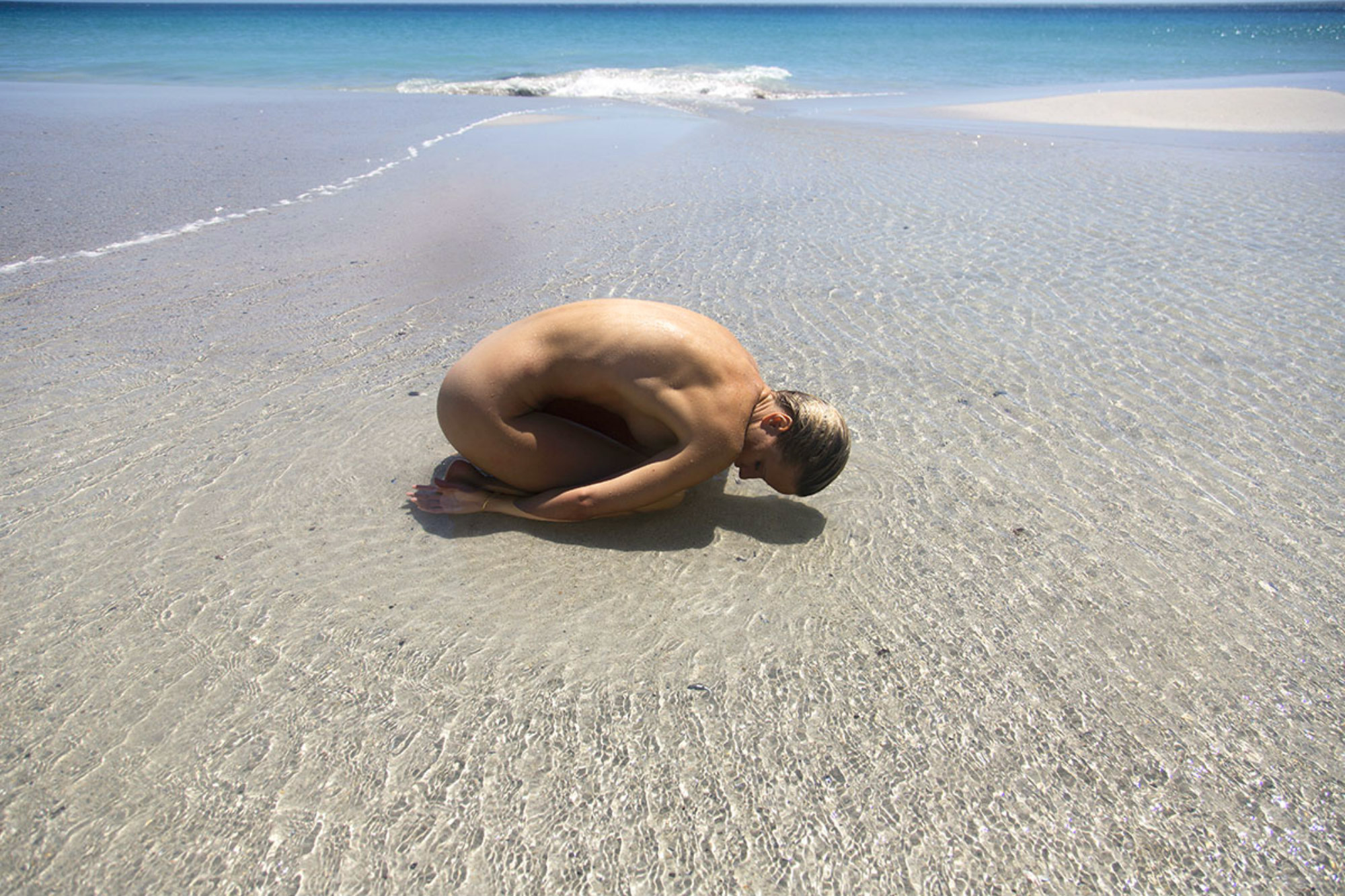 anne barlinckhoff photography nude erotic model sea waves