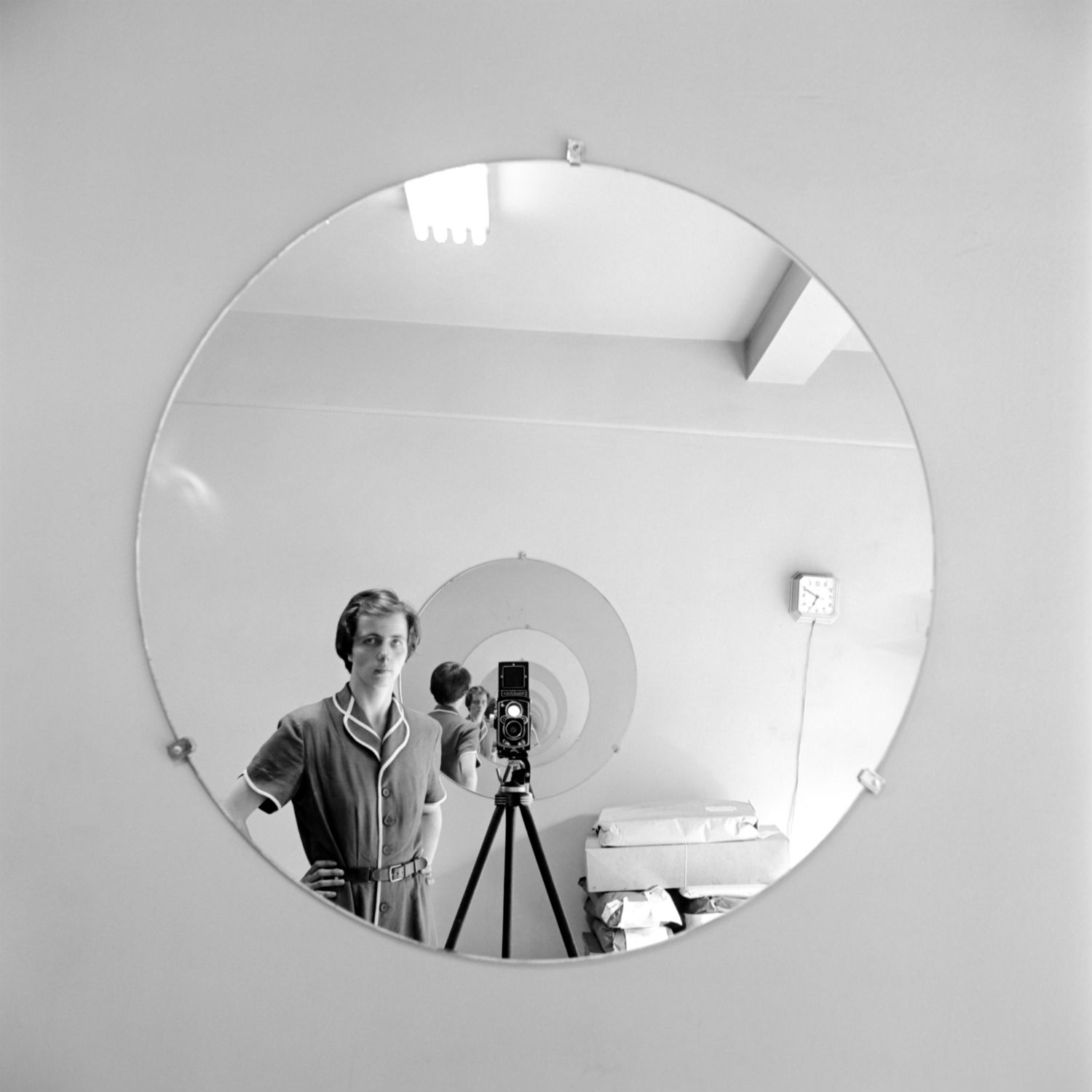 vivien maier photographer self portrait black white mirror