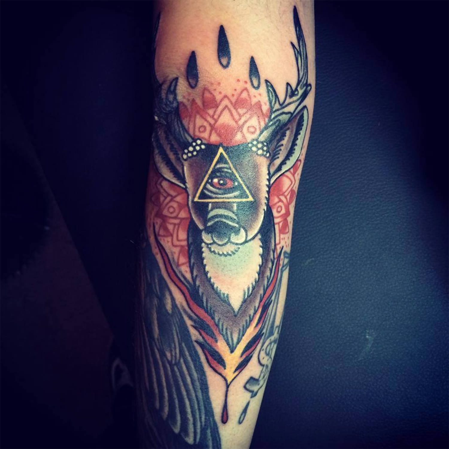 deer with eye of providence Miguel Lepage at Tatouage Saving Grace