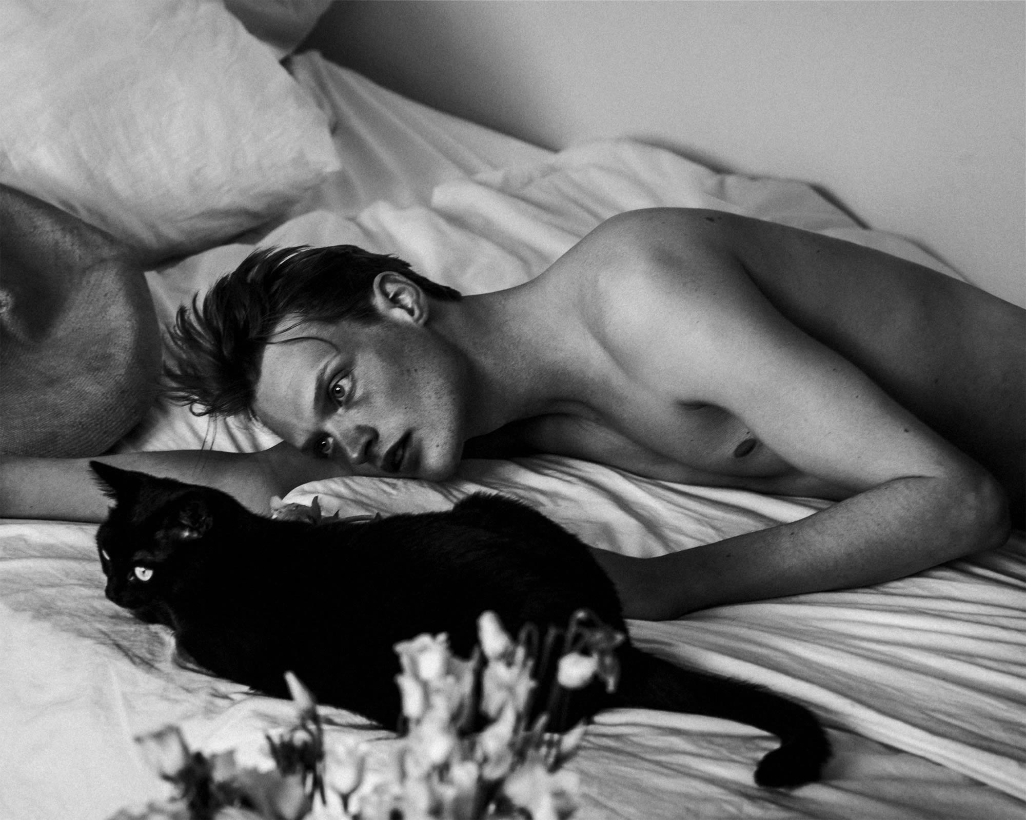 blonde model with black cat, photo