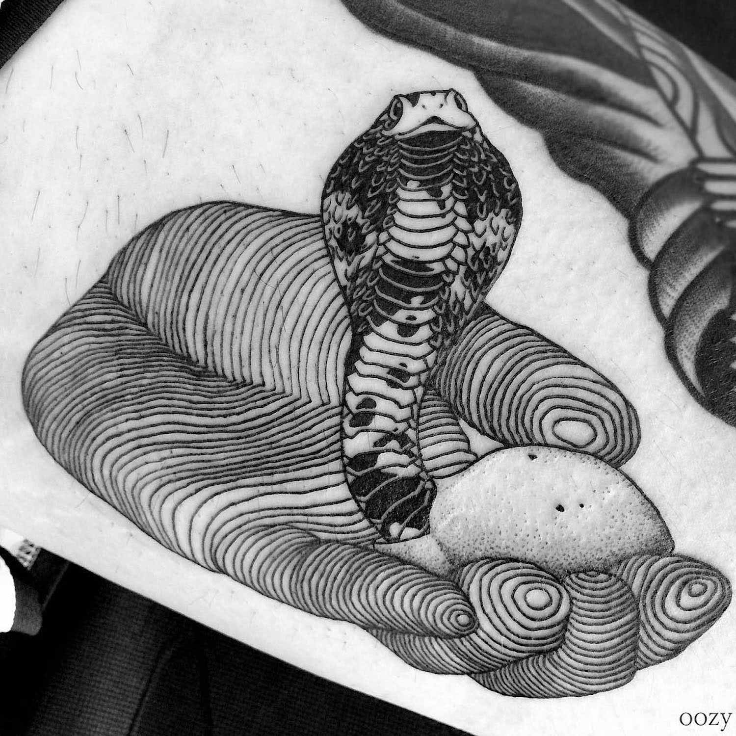 Black line tattoos by Oozy
