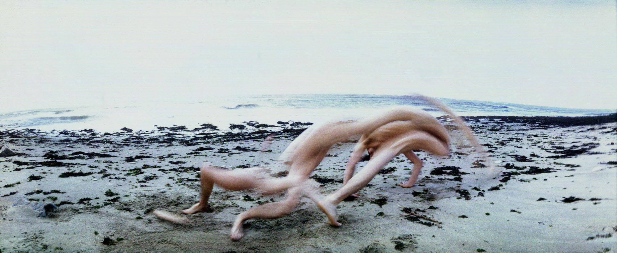 Frederic Fontenoy, Metamorphosis - blurred, overlapping body on shore