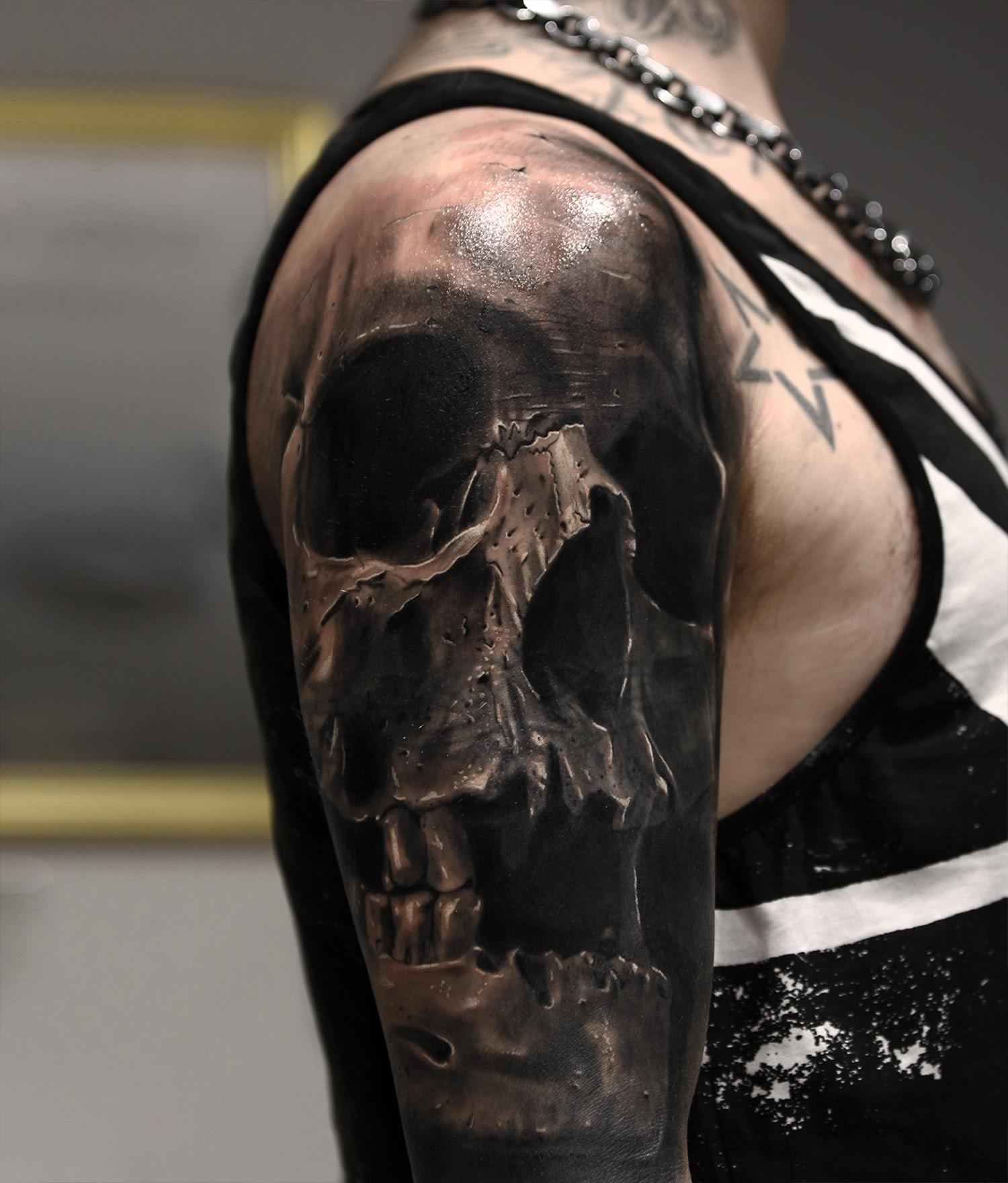 realistic skull tattoo