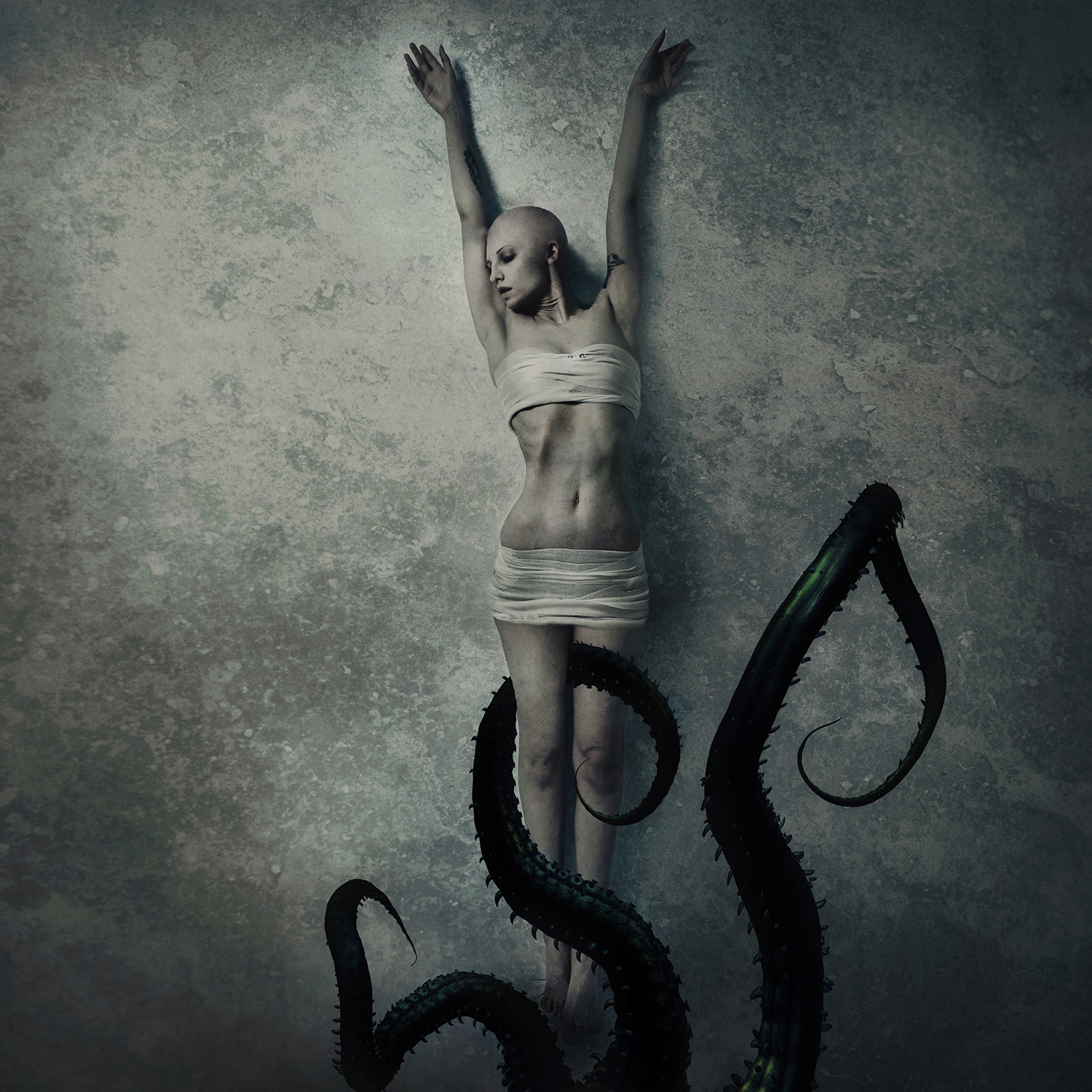 Valeria Chorozidi - woman with tentacles