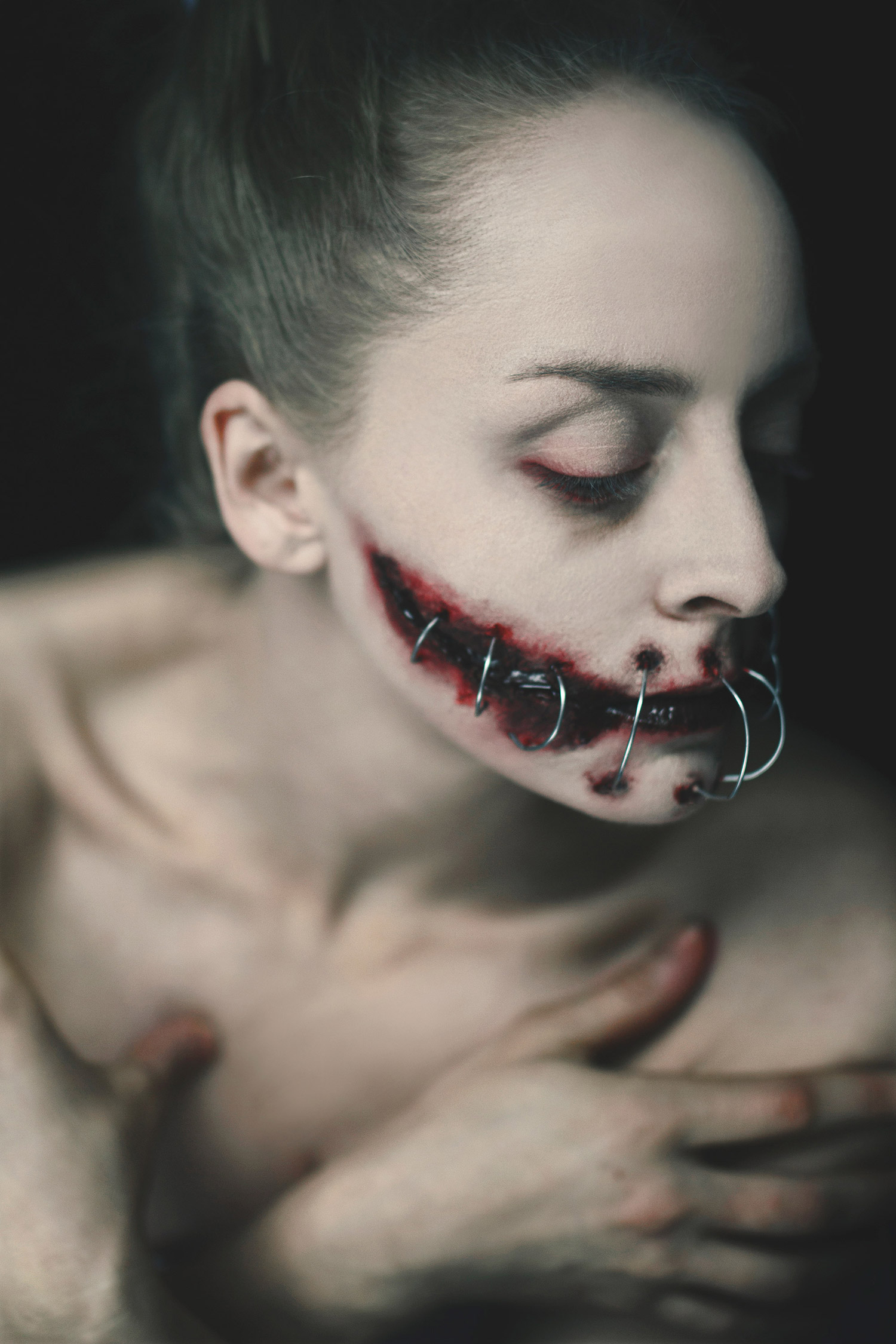 Eliza Kinchington, Danse Macabre - woman with mouth fastened shut