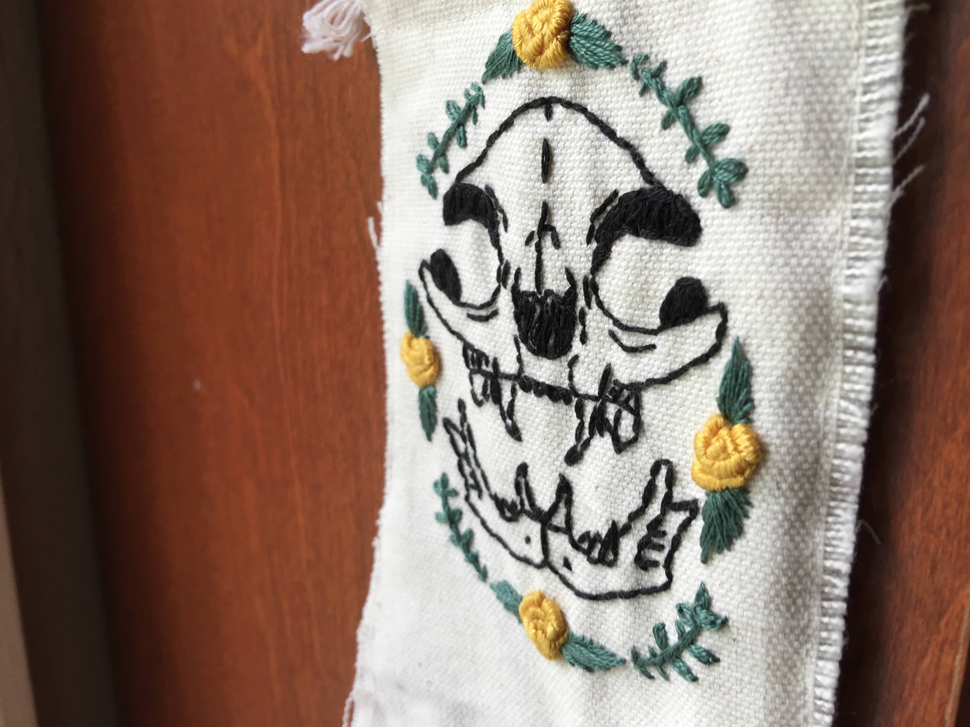 closeup of cat skull embroidery, hoop art
