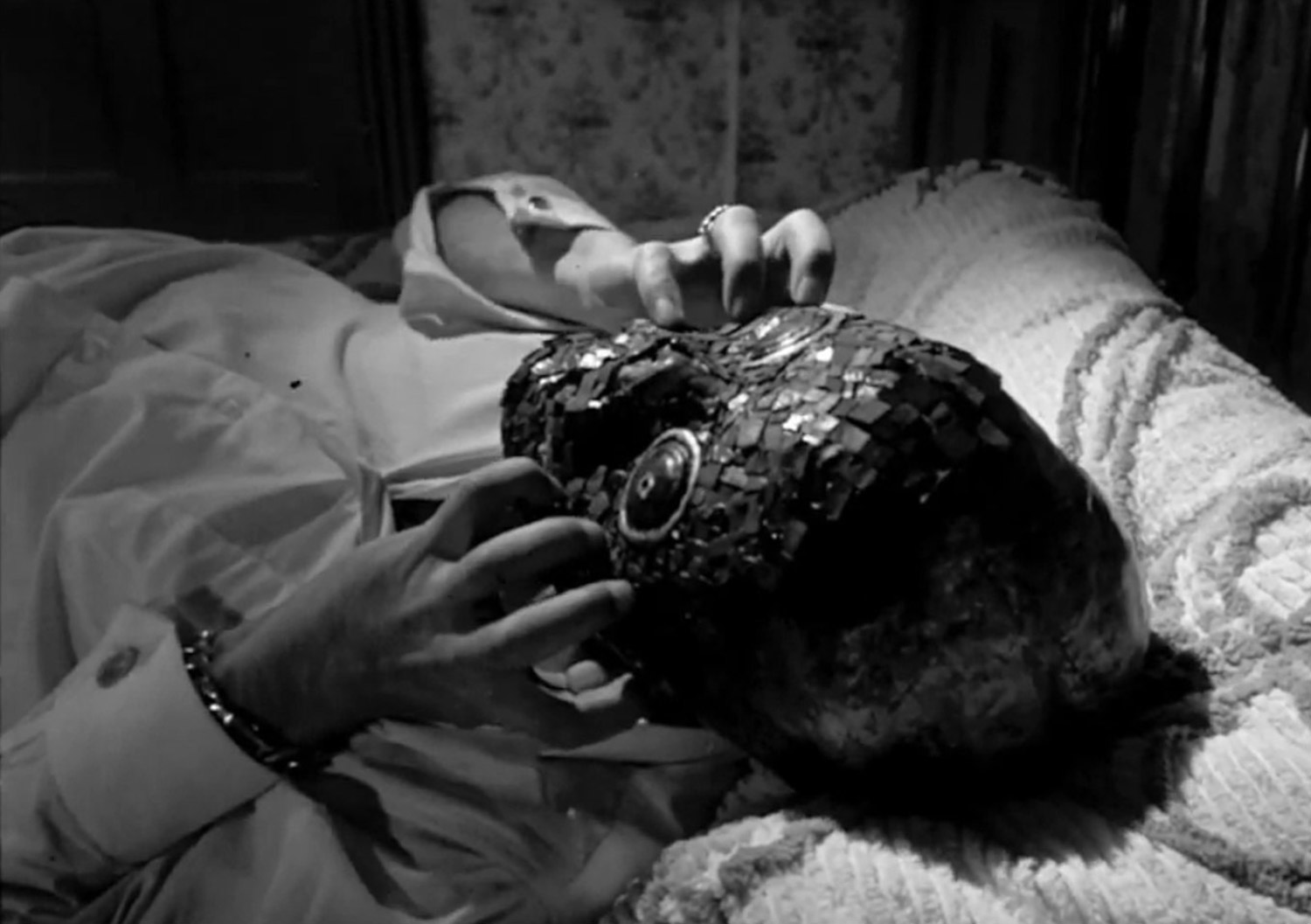 Canadian Horror Films - The Mask 1961, wearing mask