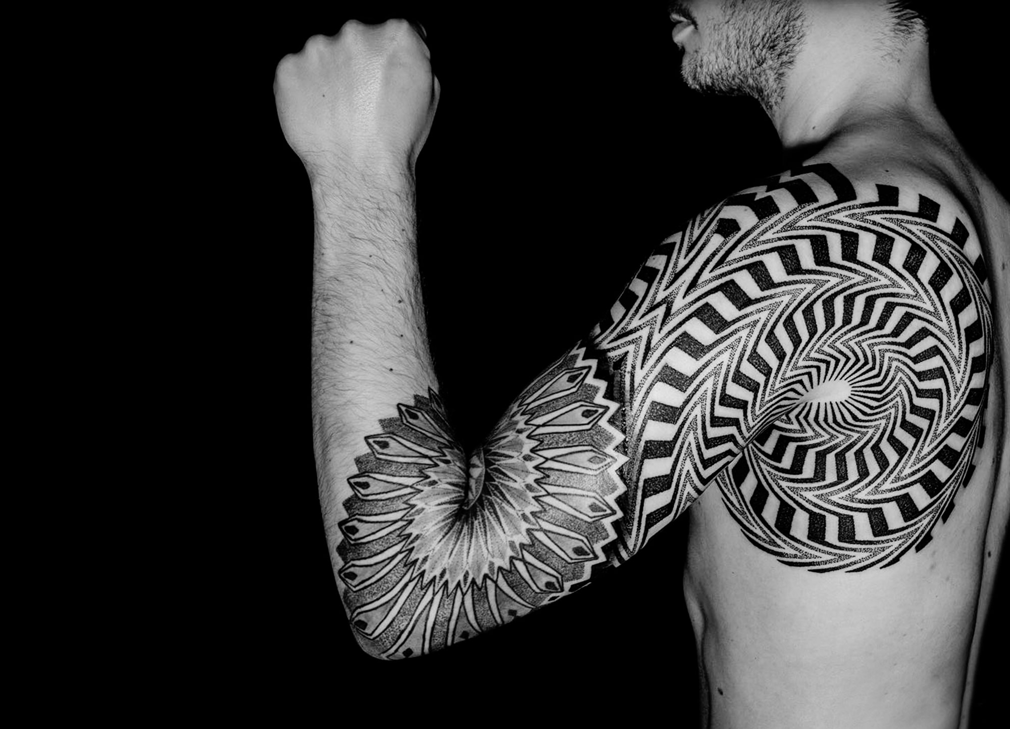 op art tattoo, motion tattoo by lewis ink