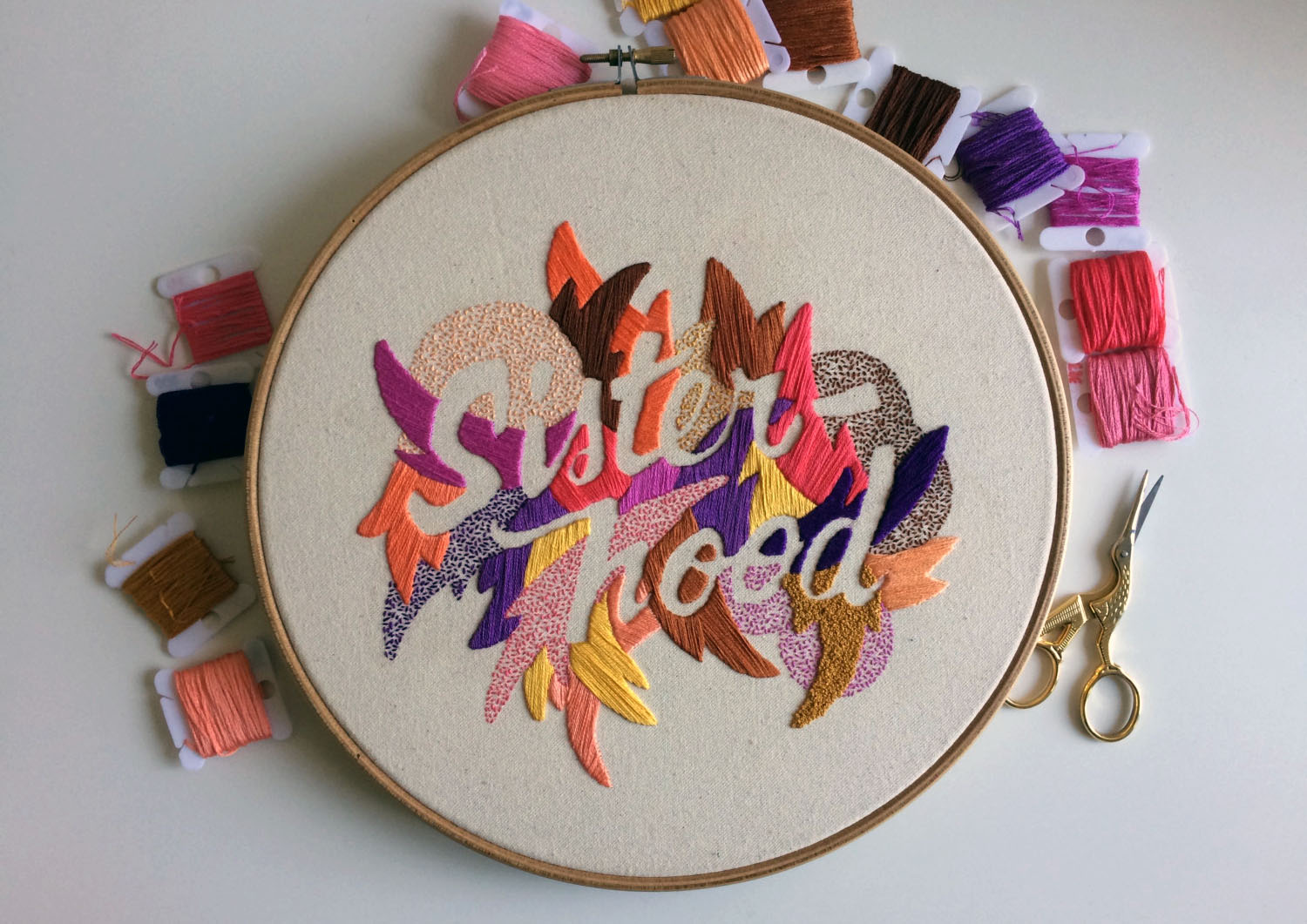 Embroidered typography by Valeria Molinari 