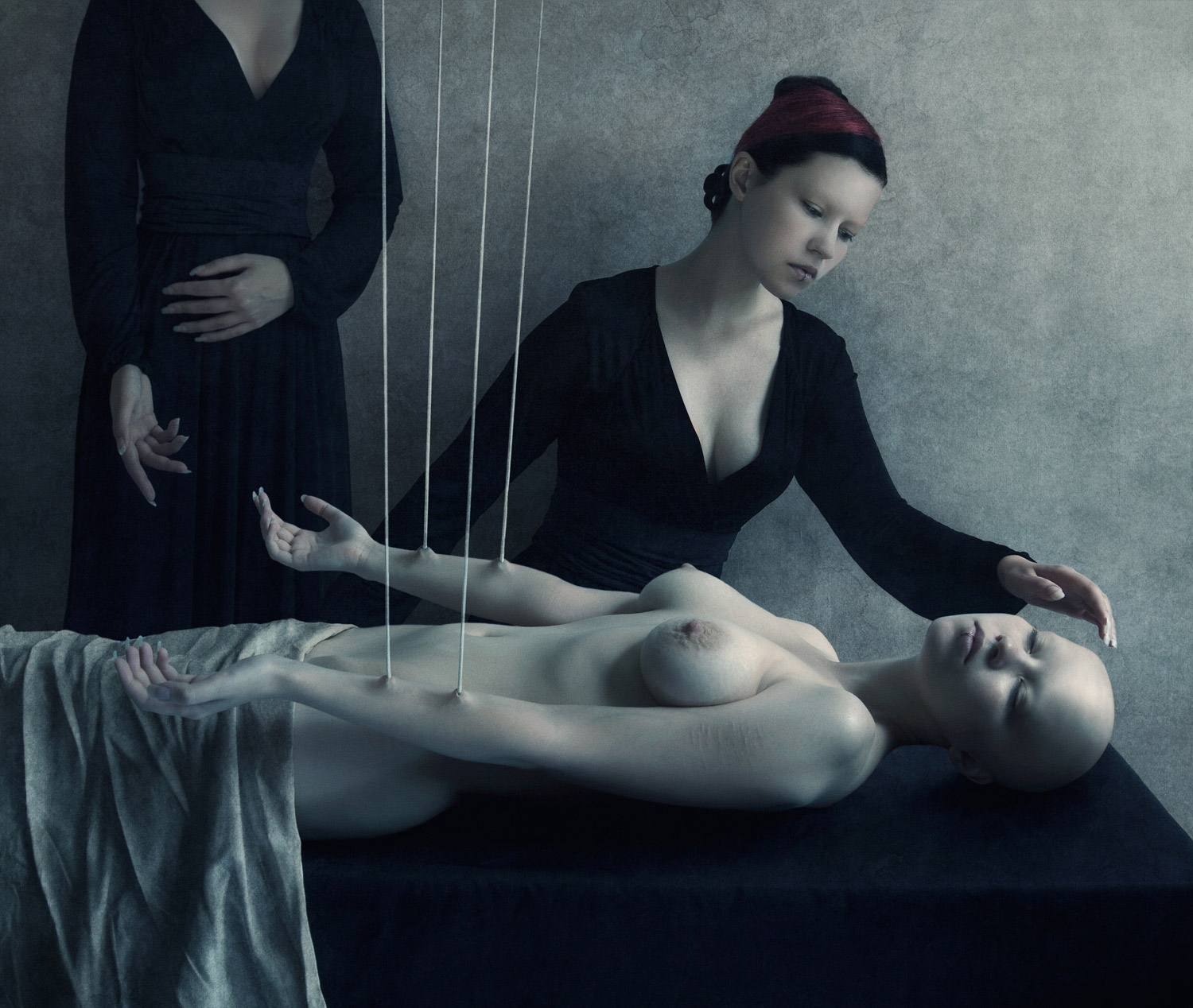 Daria Endresen, Untitled, vii - strange nude woman lying down