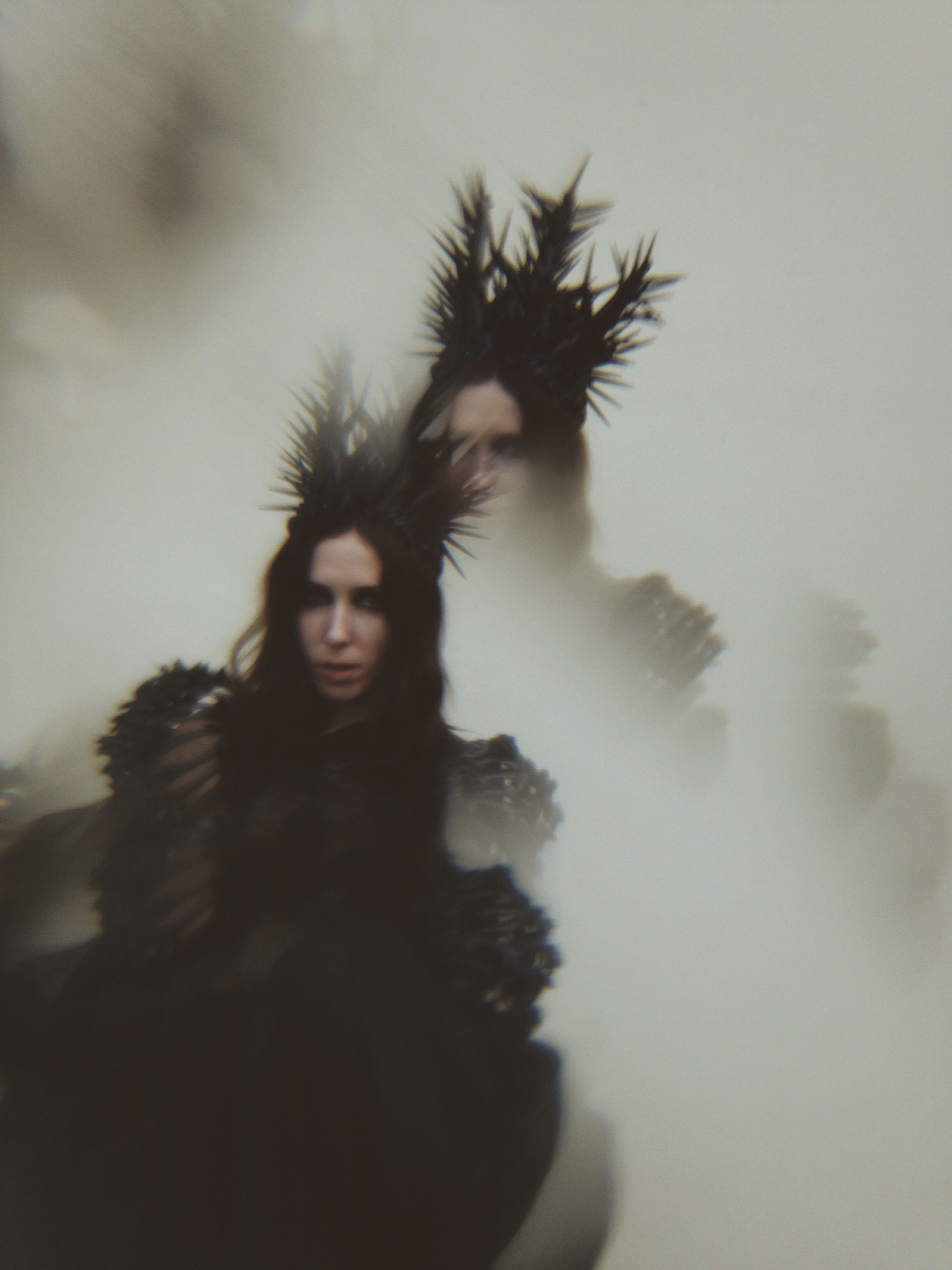 Nona Limmen - crowned woman