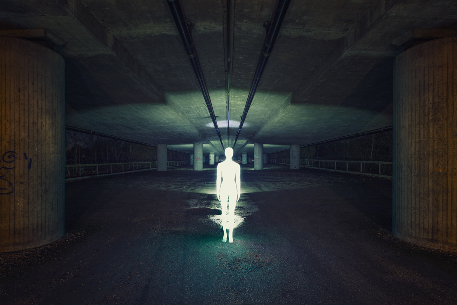 Severin Ettlin, HOMOLUX - illuminated body underground