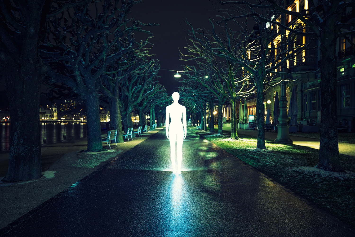 Severin Ettlin, HOMOLUX - illuminated body on rainy street