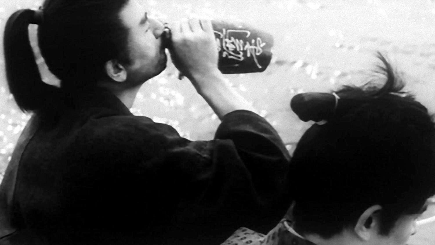 drinking, Assassination (Ansatsu, 1964) 