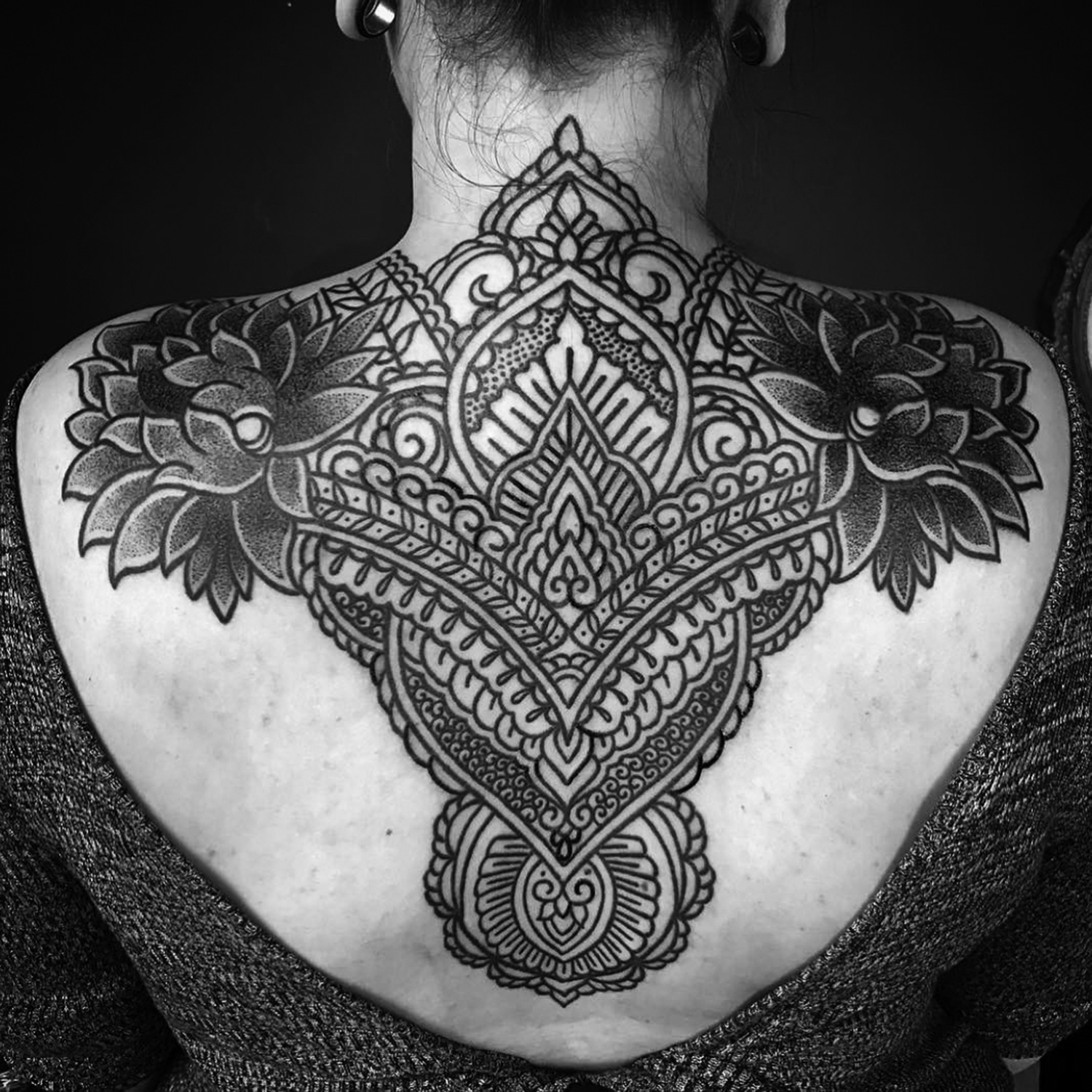 Ellemental Tattoos - upper back and shoulders ornamental tattoo