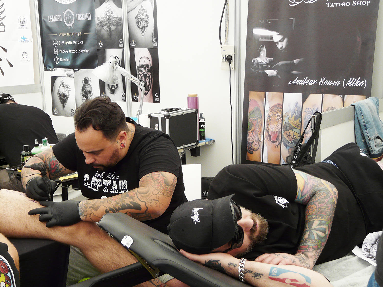 Amilcar Sousa (mike tattoo) working