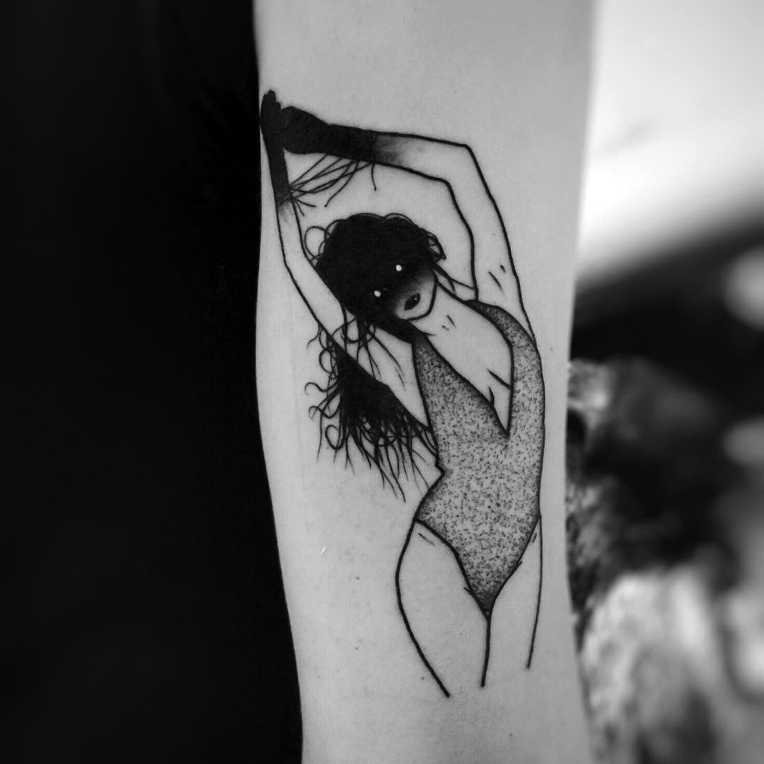 Sewp tattoo - dark bathing suit girl
