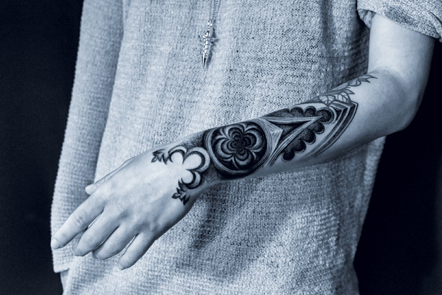 Placide Avantia - decorative gothic arm tattoo