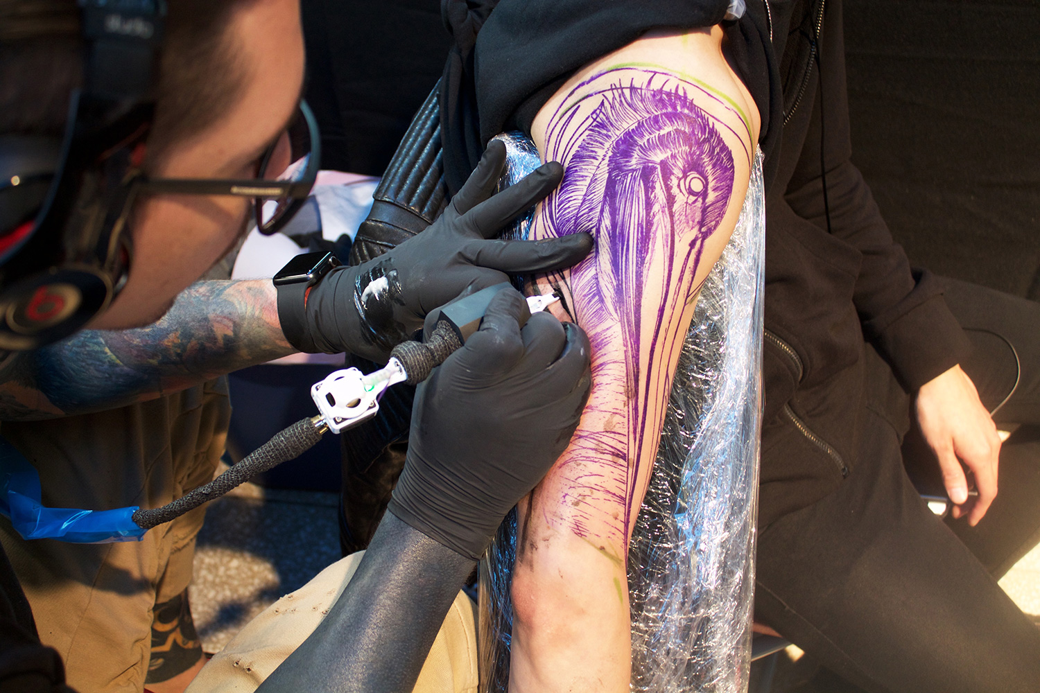 Frank Carrilho, Art Tattoo Montreal Show - starting tattoo