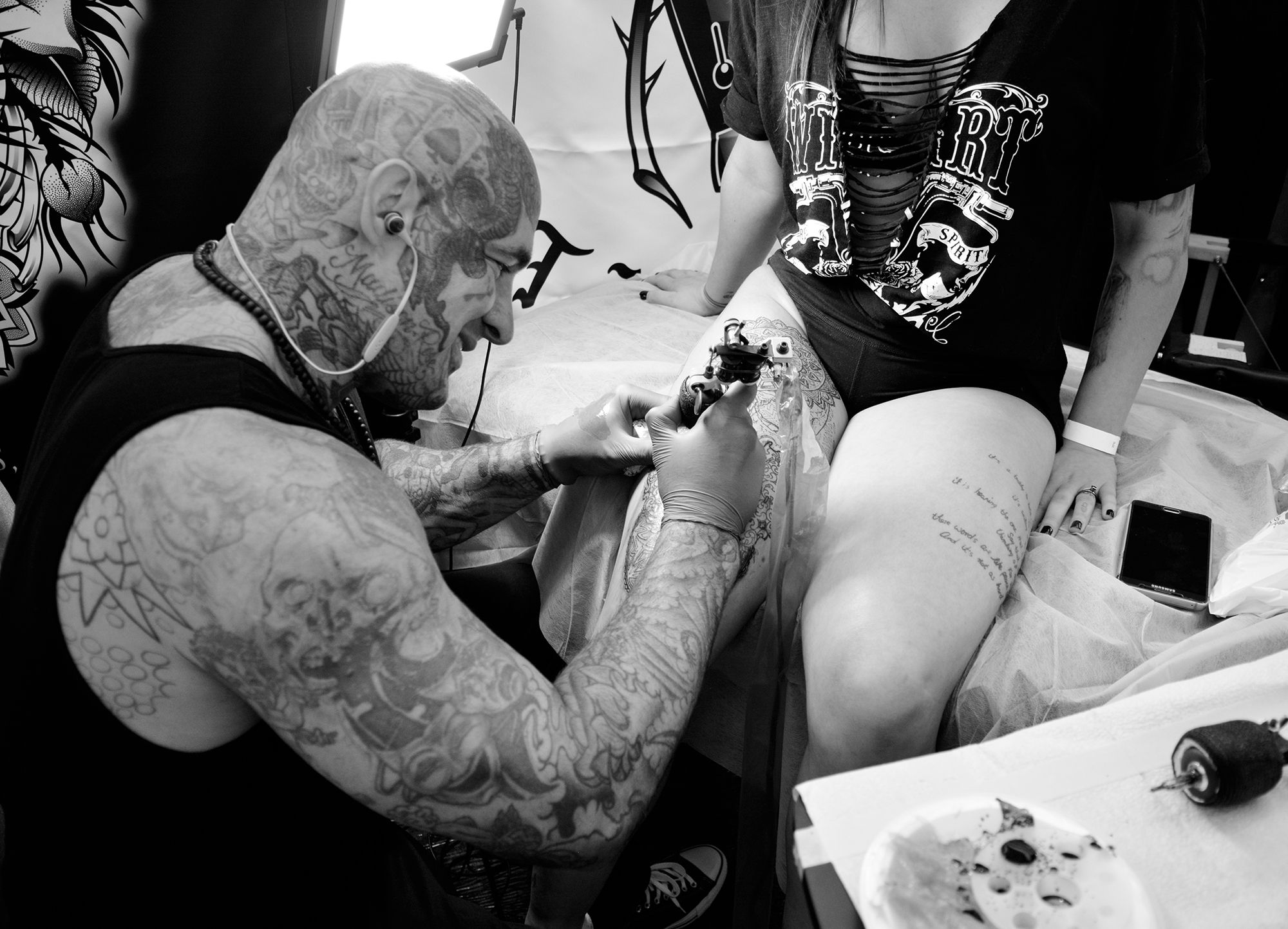 tattooer Joseph Haefs at the van isle tattoo expo, convention