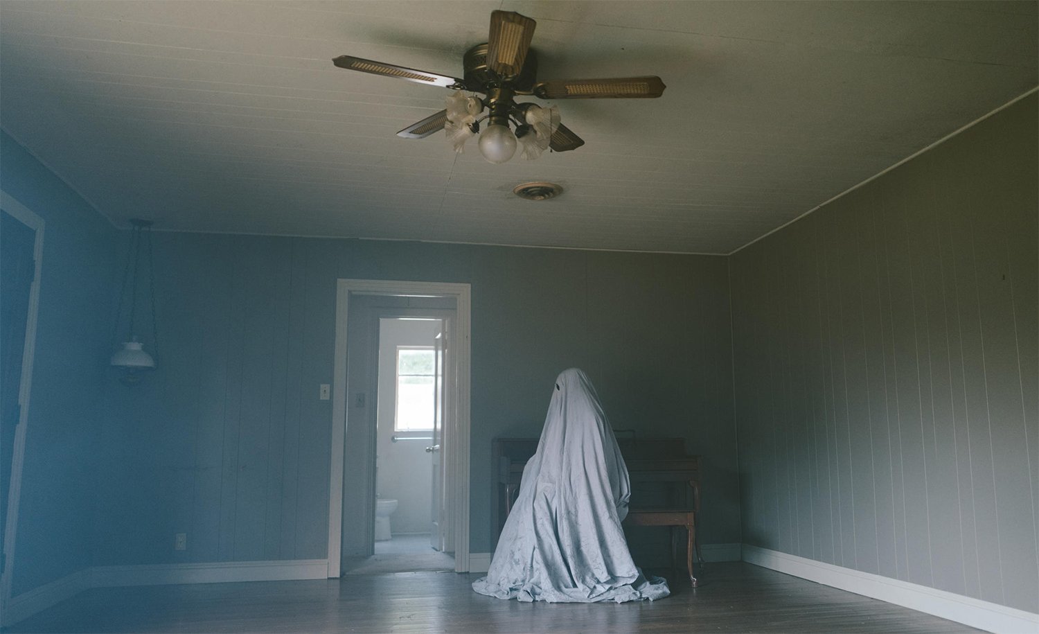 ghost, "A Ghost Story" features Rooney Mara eating a whole pie, which was shot in one take., a ghost story movie