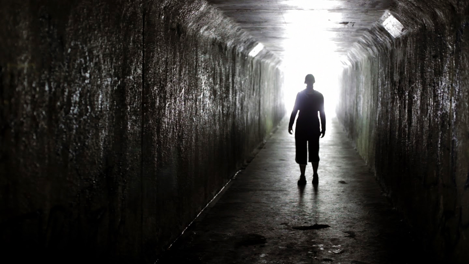 Cosmic Horror Movies - Absentia, the tunnel