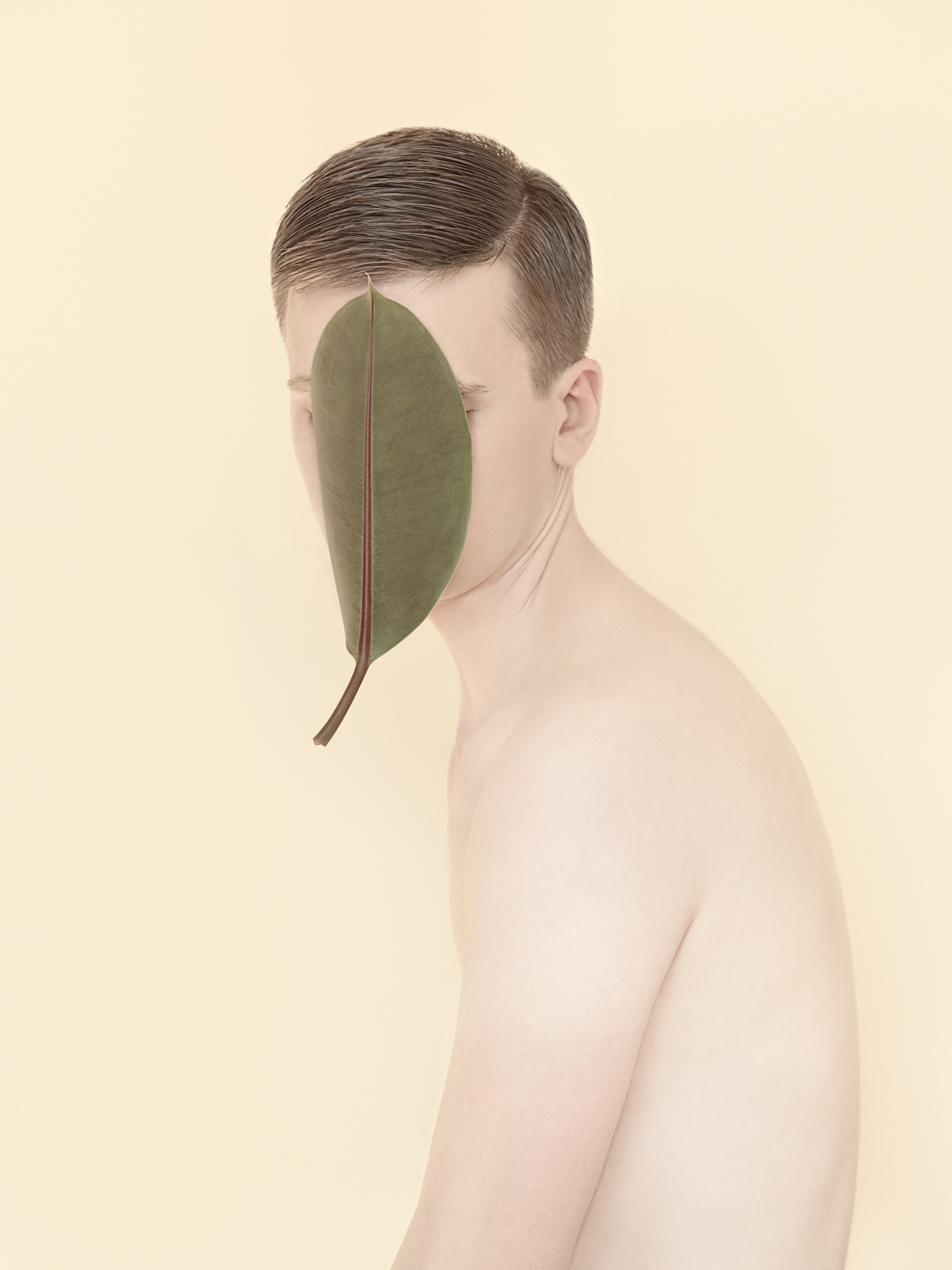 Kristina Varaksina - Anonymous - face leaf