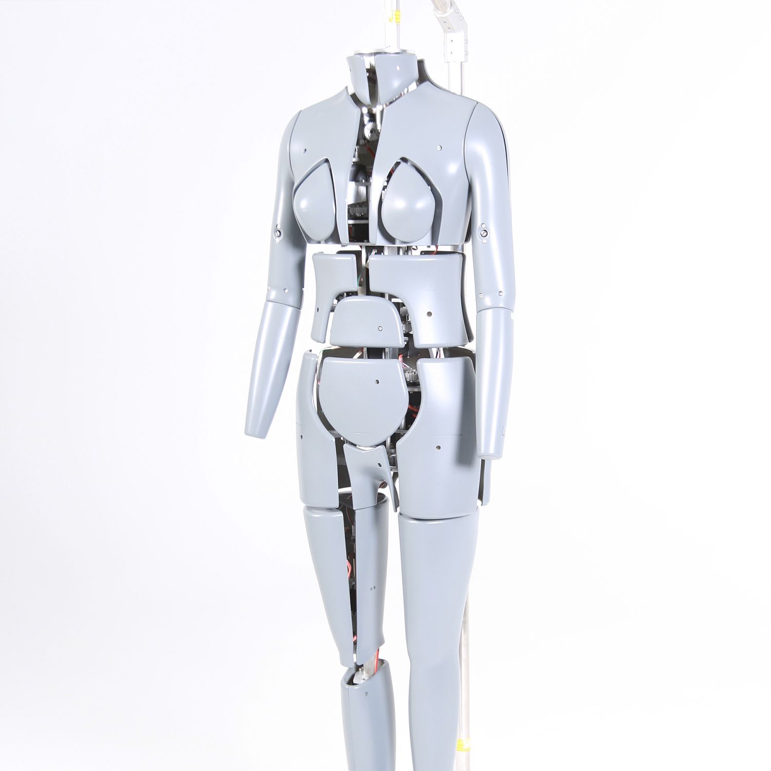 i.Dummy Part III: The ManniQueen Innovative Fitting Mannequin by Winswin Ltd