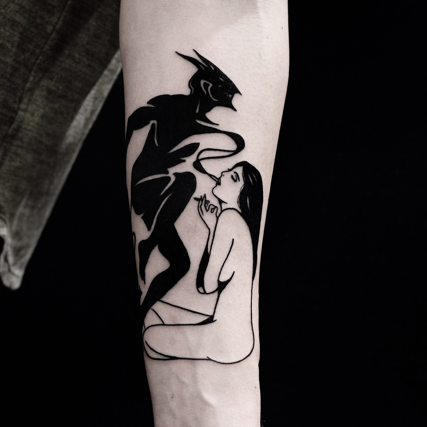 The Wolf Rosario, Rosario Sortino - smoke devil tattoo