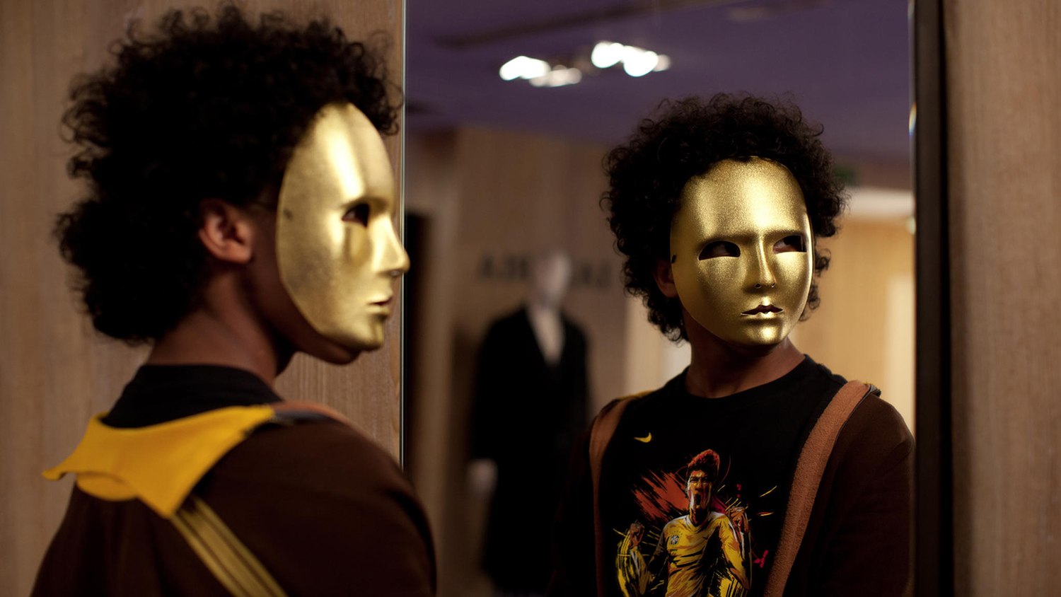 mirror and gold mask, Nocturama