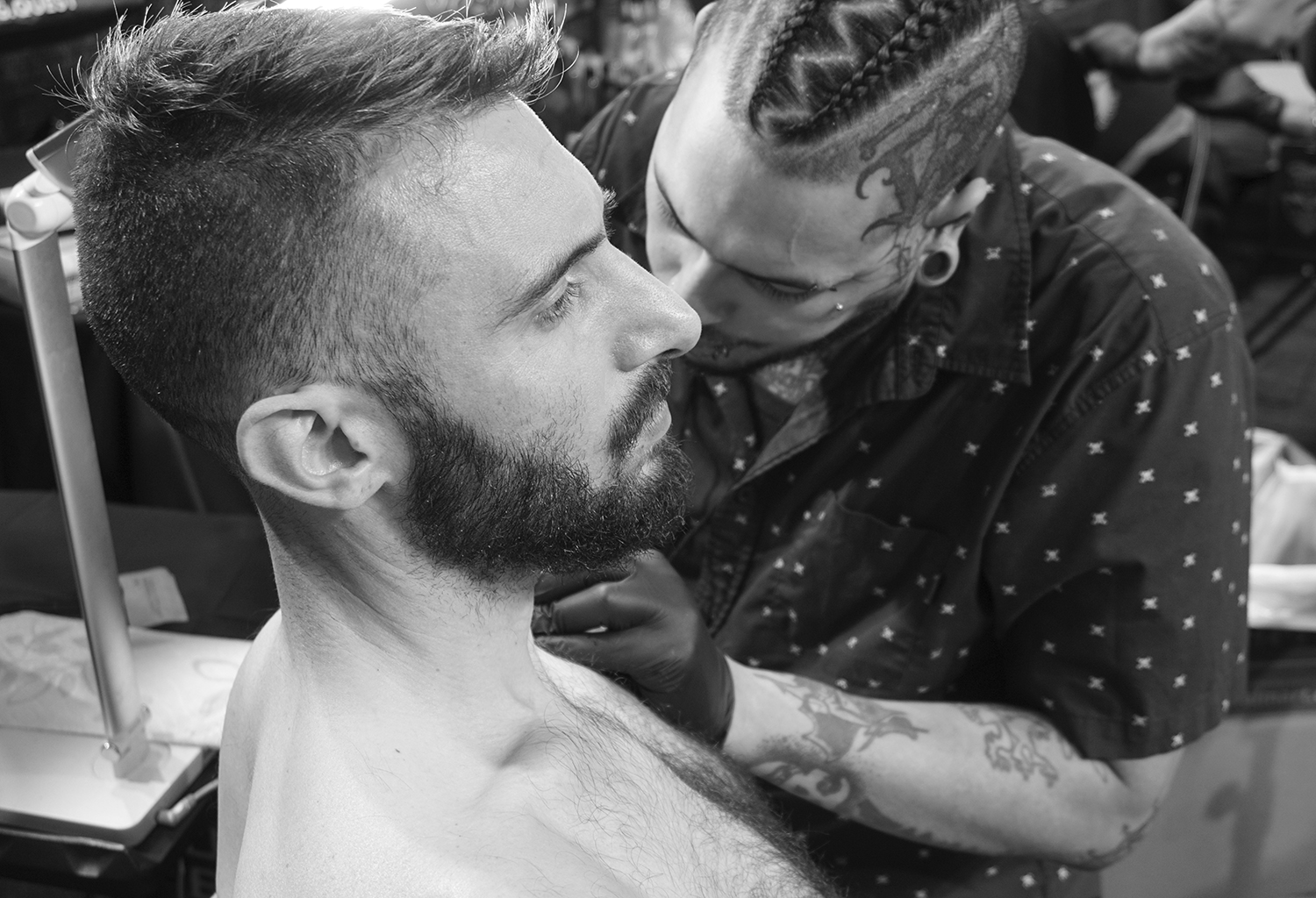 tattooer tig quest, unquestionable brooklyn tattooer at event