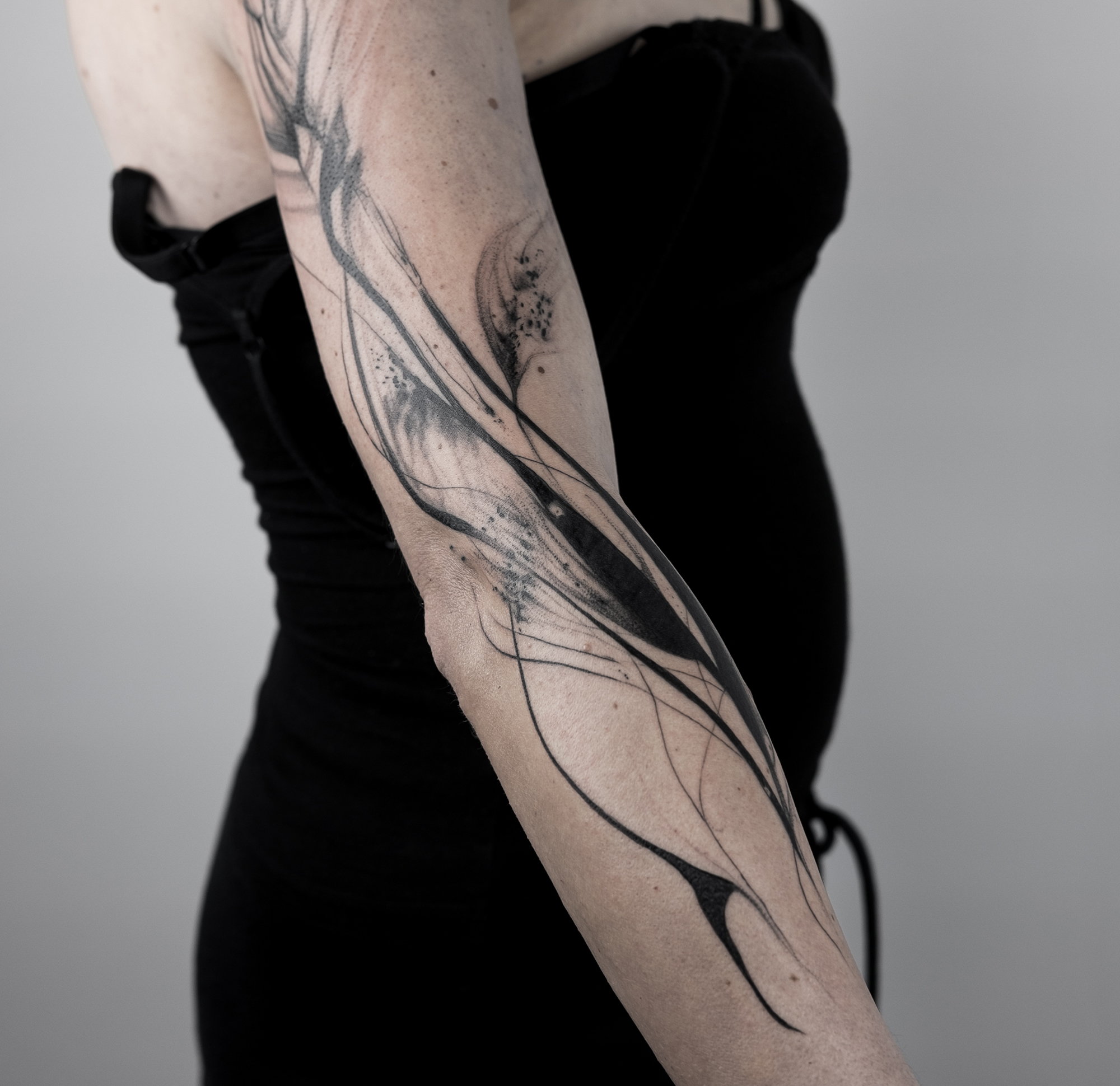 31 Awesome Abstract Tattoo Ideas for Men  Women in 2023