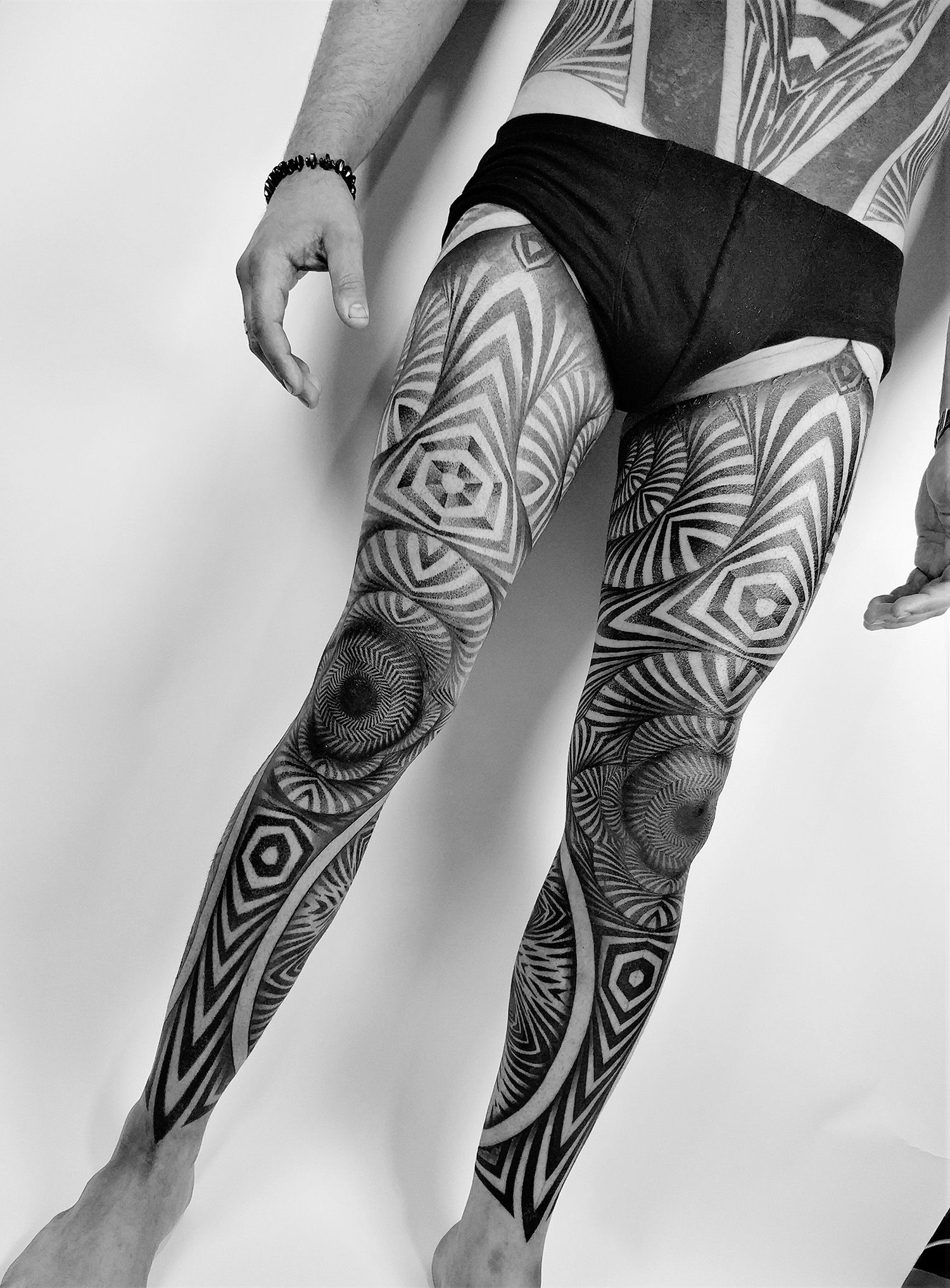 leg-sleeve, ornamental blackwork, precision dotwork tattoo