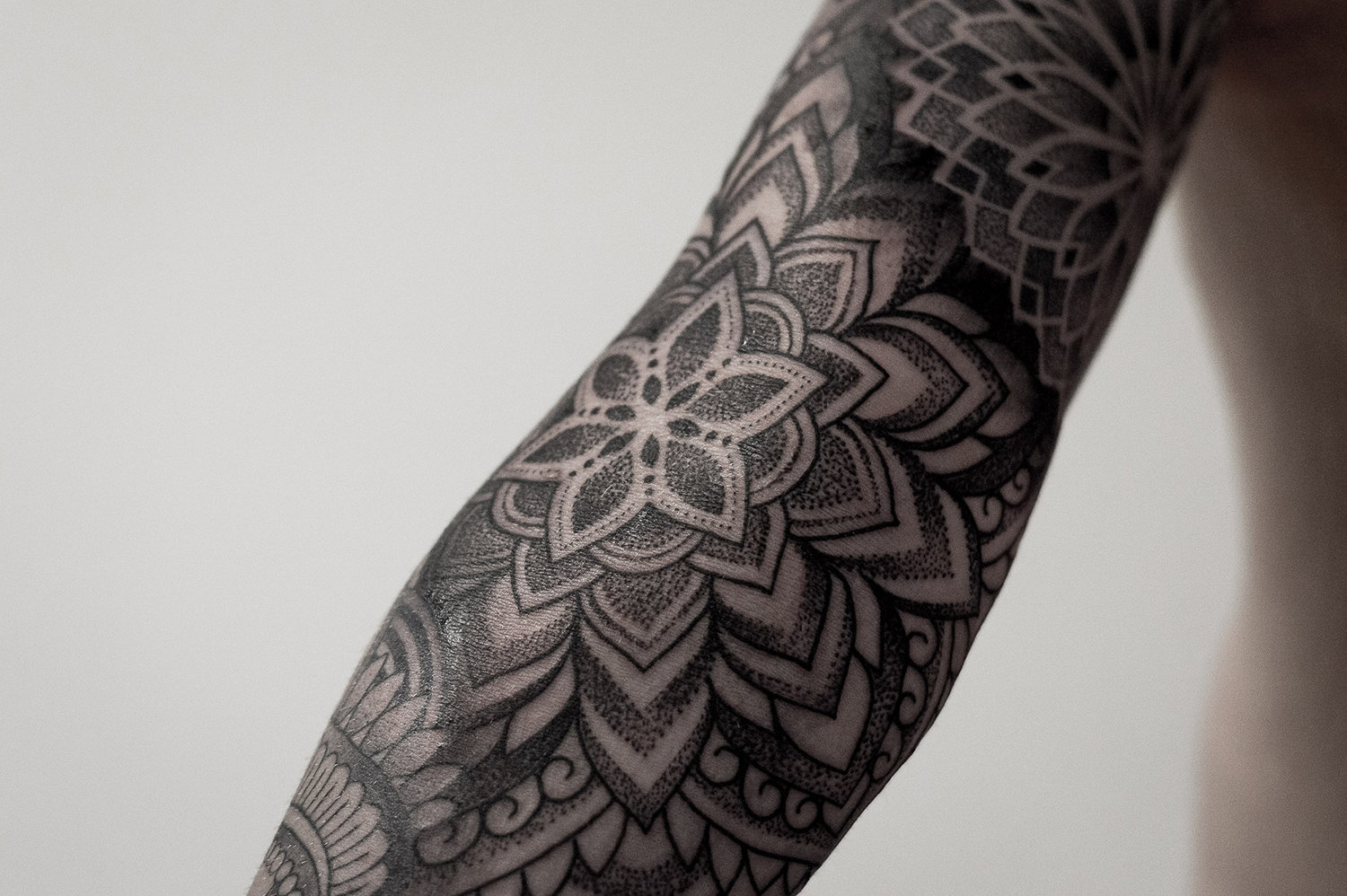 The Amazing Bodysuit: Tattooing by Black Symmetry – Scene360