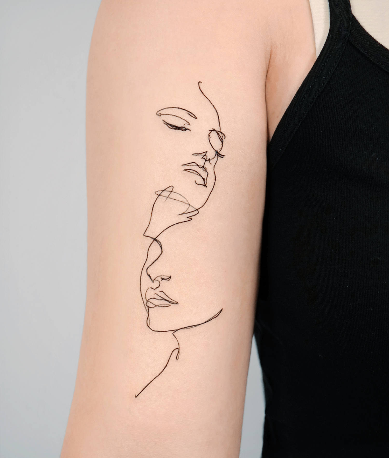 15 single line tattoos that are simply beautiful  Mashable