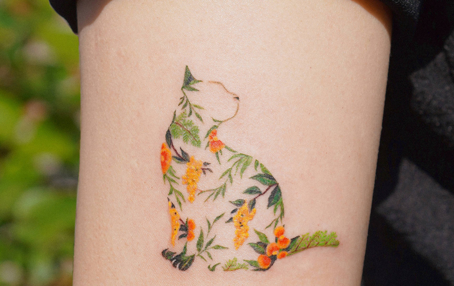 flowered cat tattoo by fluffy