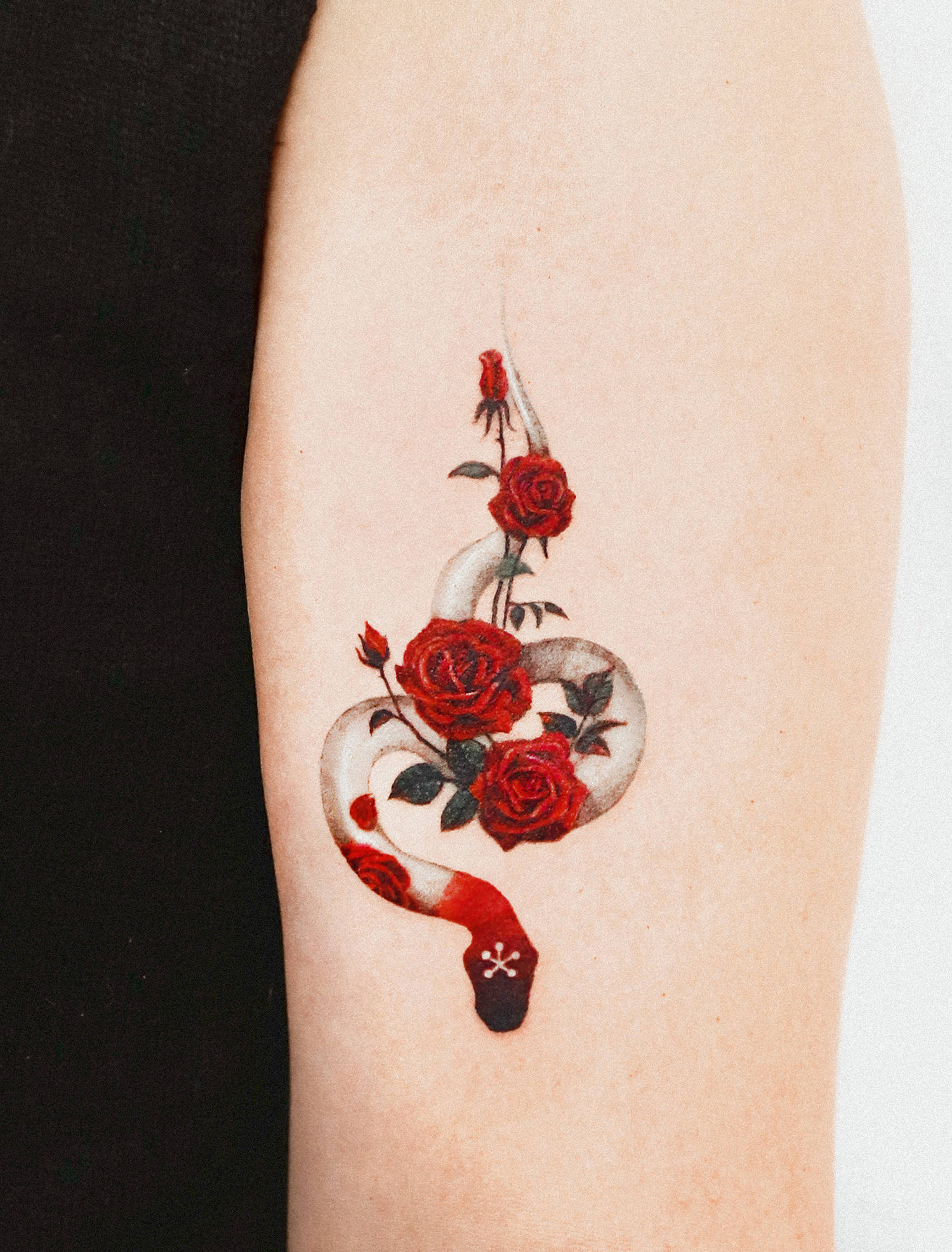 70 Beautiful Flower Tattoo Ideas for Women in 2023