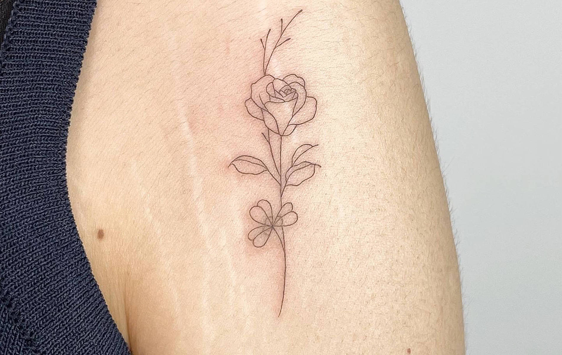 flower, fine line, single needle tattoo